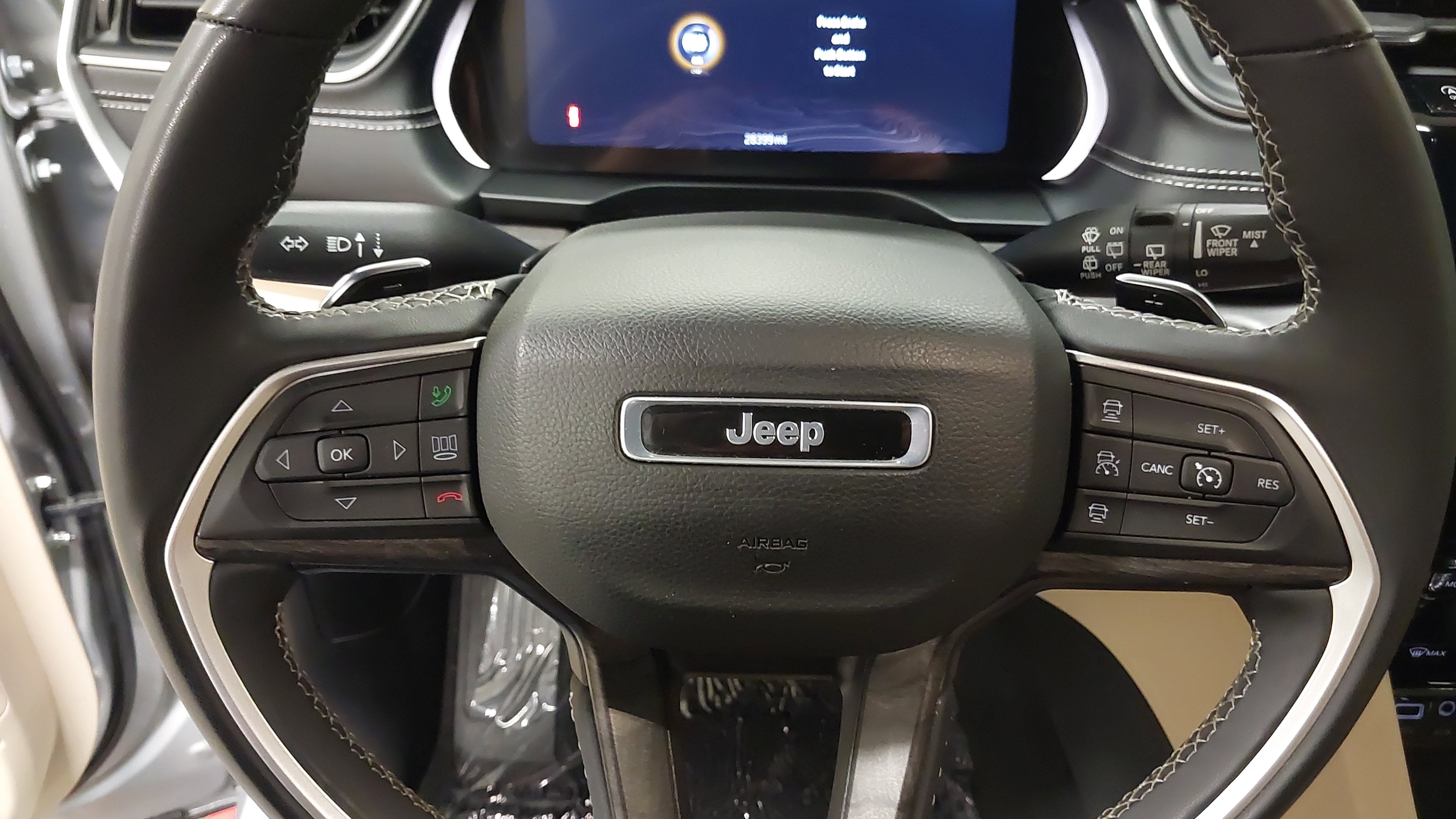 2025 Jeep Grand Cherokee L Limited 4x4