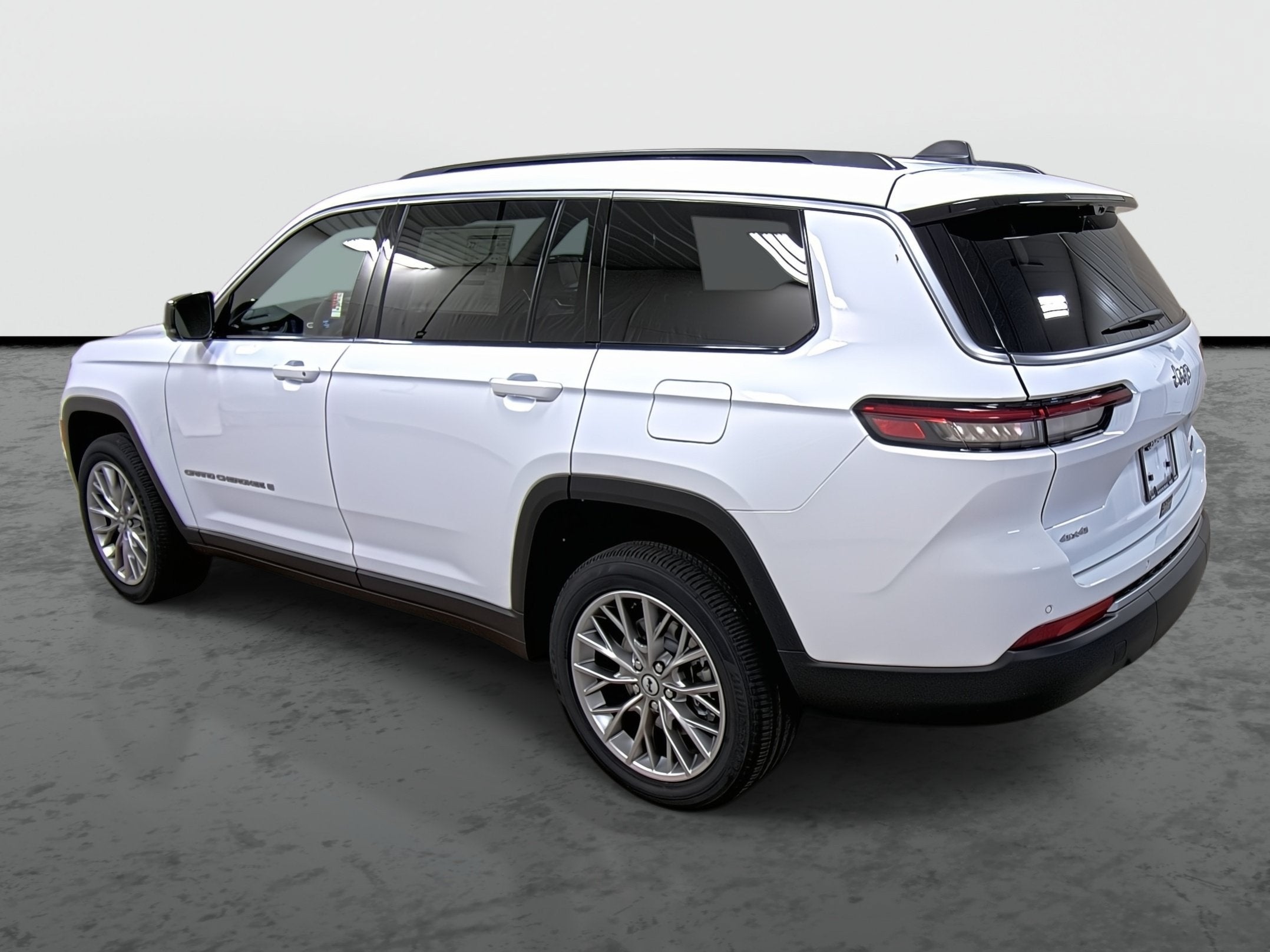 2027 Jeep Grand Cherokee GRAND CHEROKEE L LIMITED 4X4