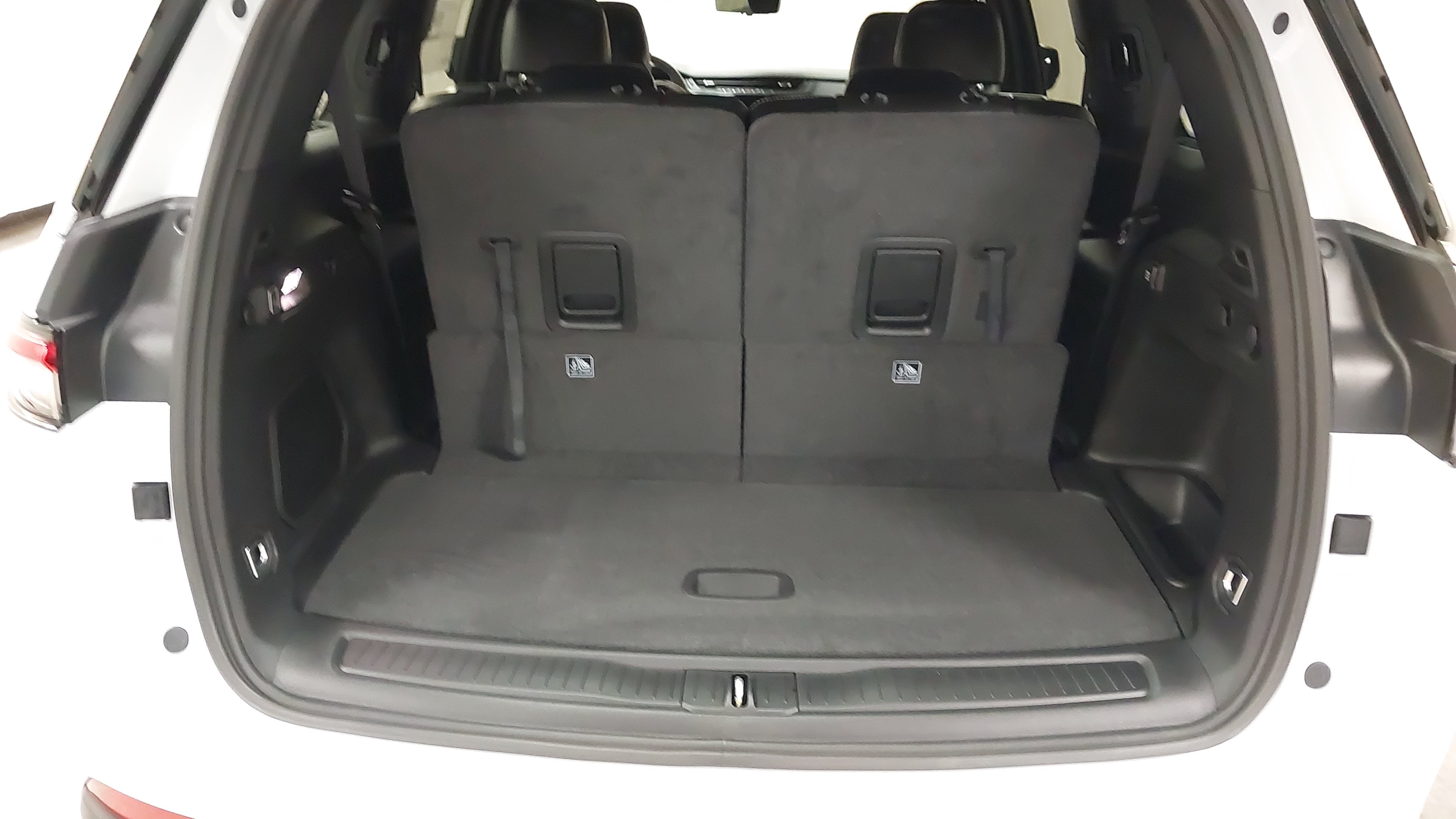 2027 Jeep Grand Cherokee GRAND CHEROKEE L LIMITED 4X4