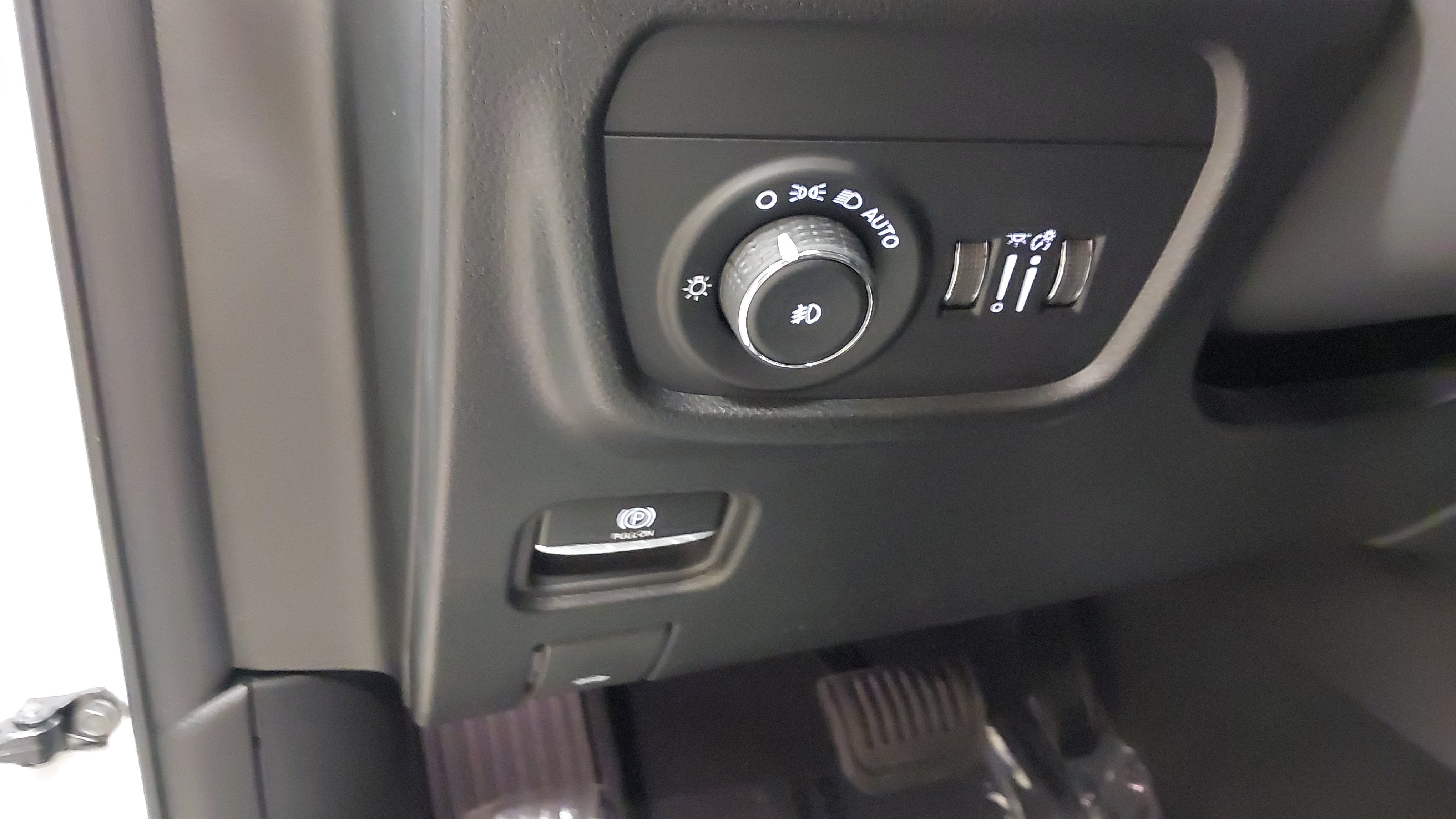 2027 Jeep Grand Cherokee GRAND CHEROKEE L LIMITED 4X4