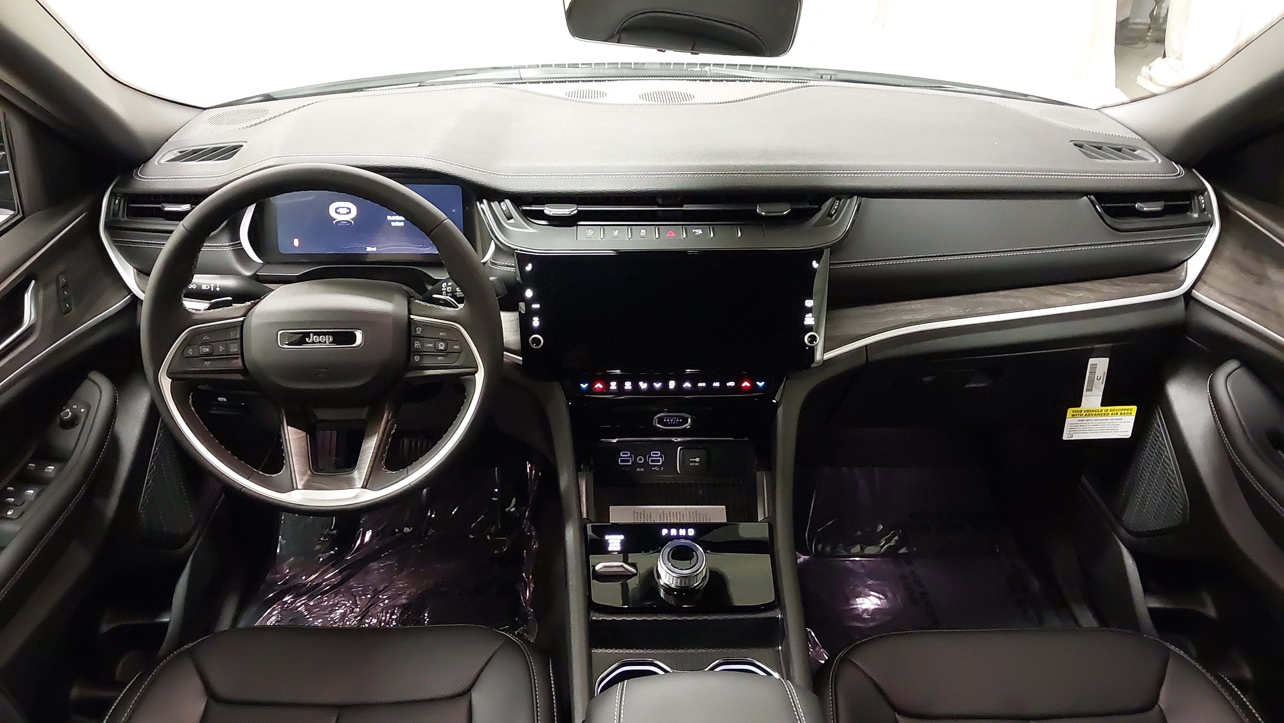 2027 Jeep Grand Cherokee GRAND CHEROKEE L LIMITED 4X4