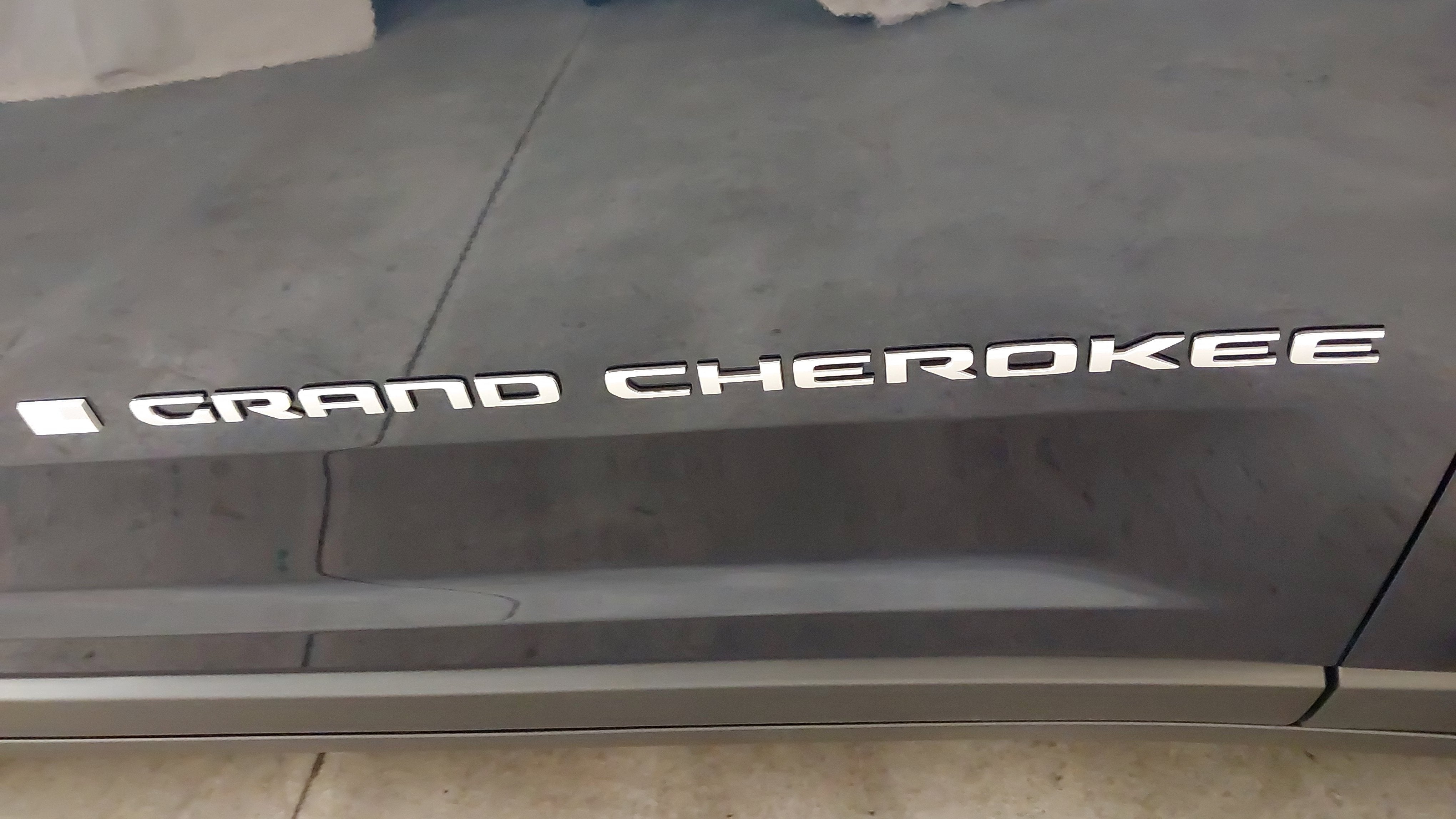 2027 Jeep Grand Cherokee GRAND CHEROKEE L LIMITED 4X4