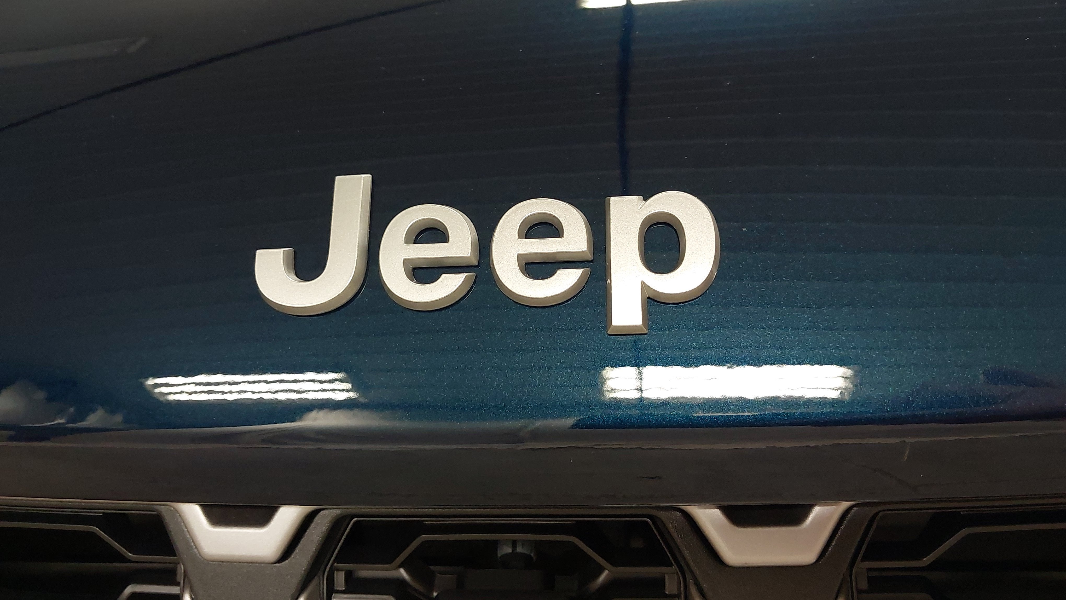 2027 Jeep Grand Cherokee GRAND CHEROKEE L LIMITED 4X4