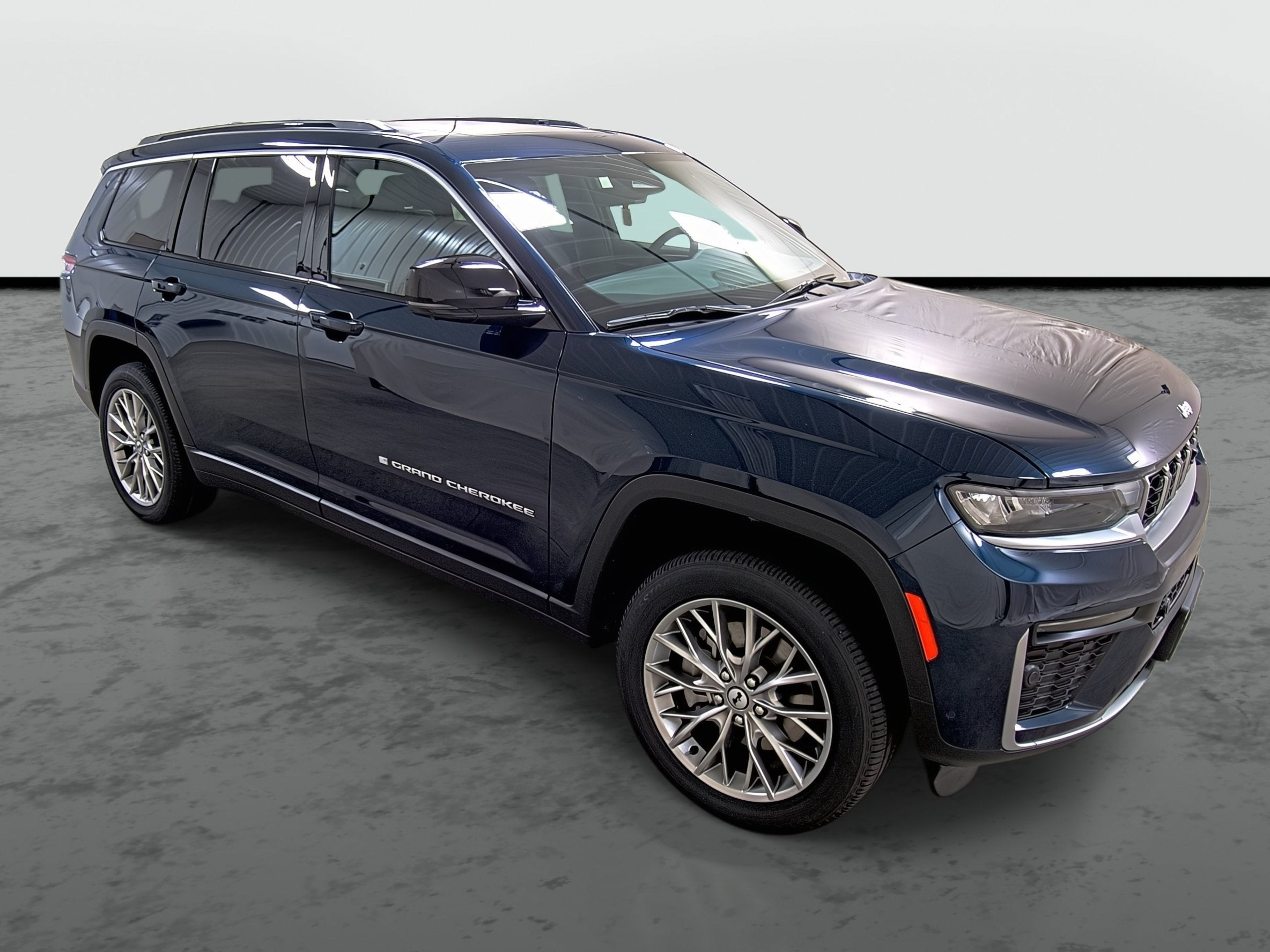 2027 Jeep Grand Cherokee GRAND CHEROKEE L LIMITED 4X4
