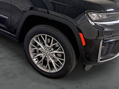 2027 Jeep Grand Cherokee GRAND CHEROKEE L LIMITED 4X4