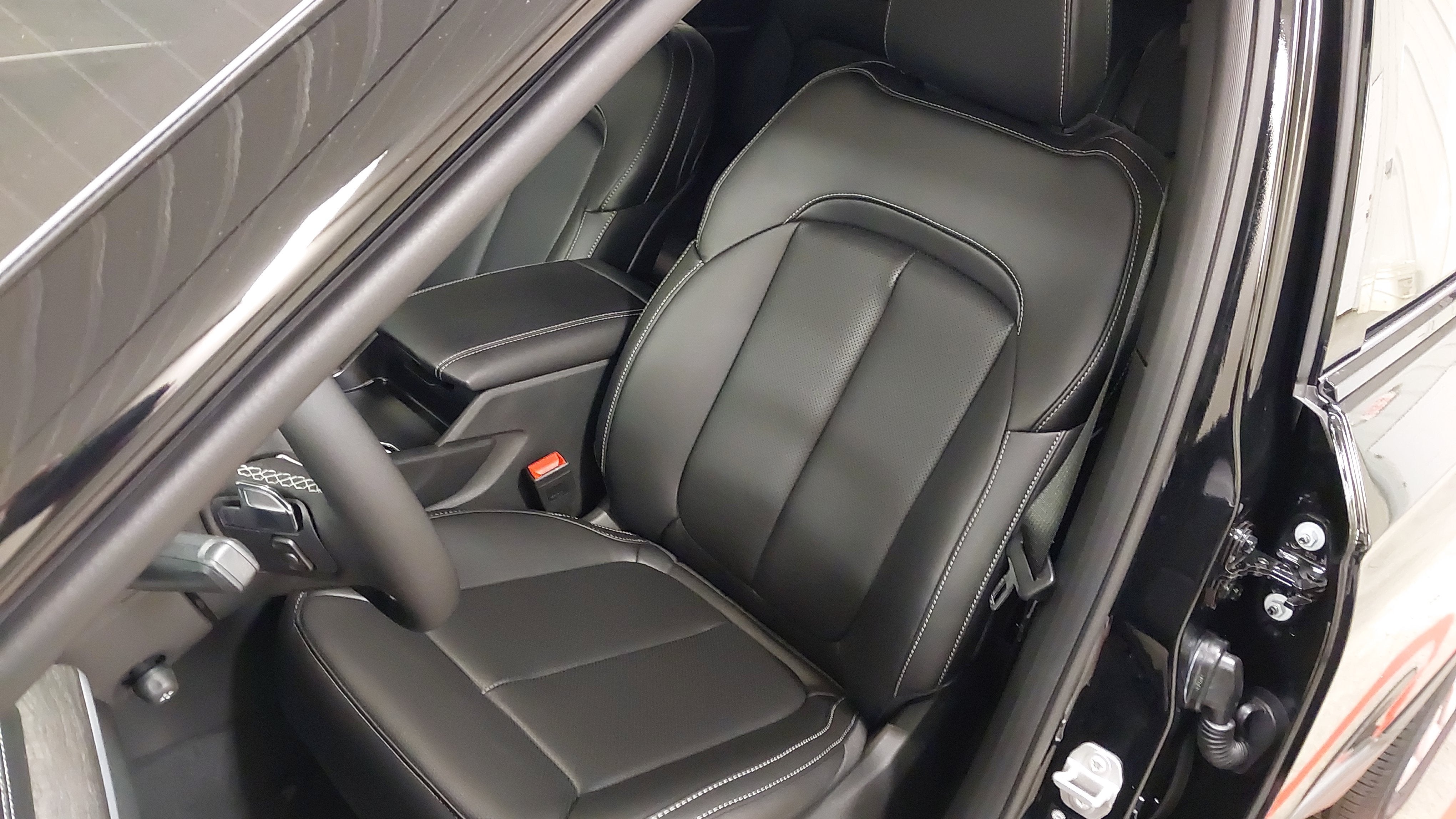 2027 Jeep Grand Cherokee GRAND CHEROKEE L LIMITED 4X4