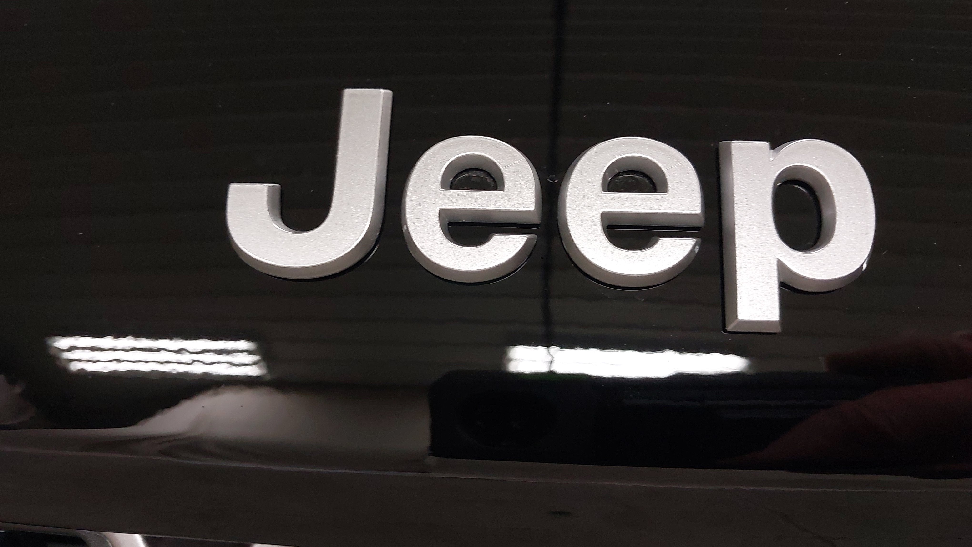 2027 Jeep Grand Cherokee GRAND CHEROKEE L LIMITED 4X4