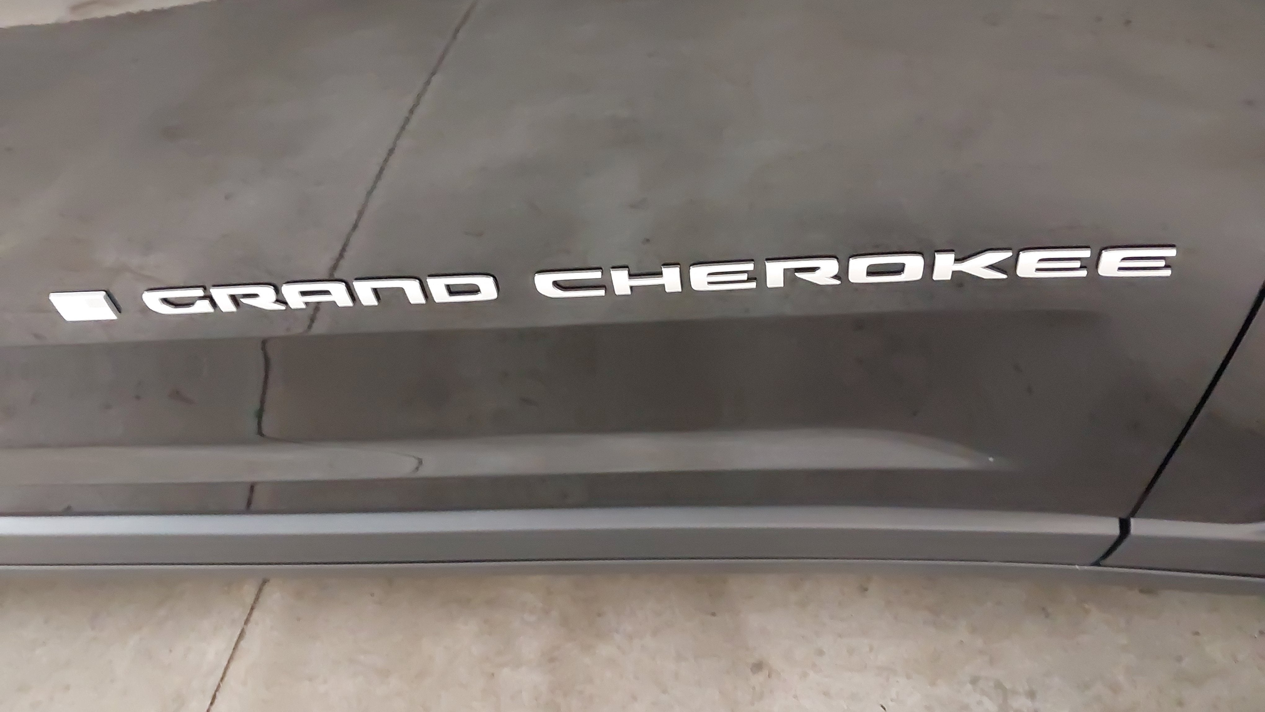 2027 Jeep Grand Cherokee GRAND CHEROKEE L LIMITED 4X4