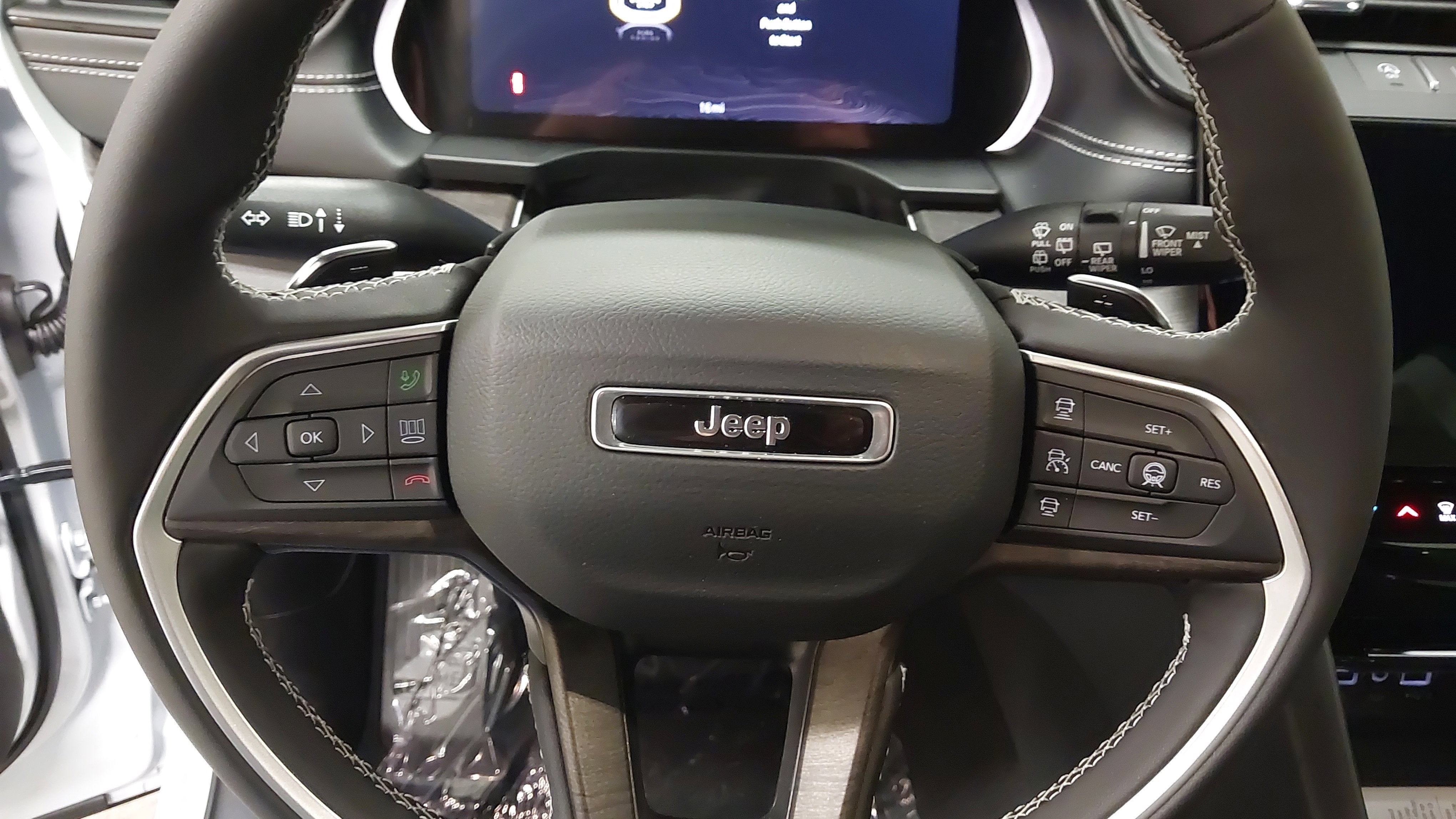 2026 Jeep Grand Cherokee GRAND CHEROKEE L LIMITED 4X4