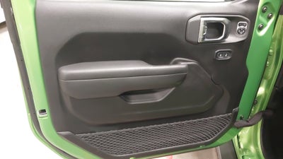 2025 Jeep Wrangler 4-Door Willys 4x4