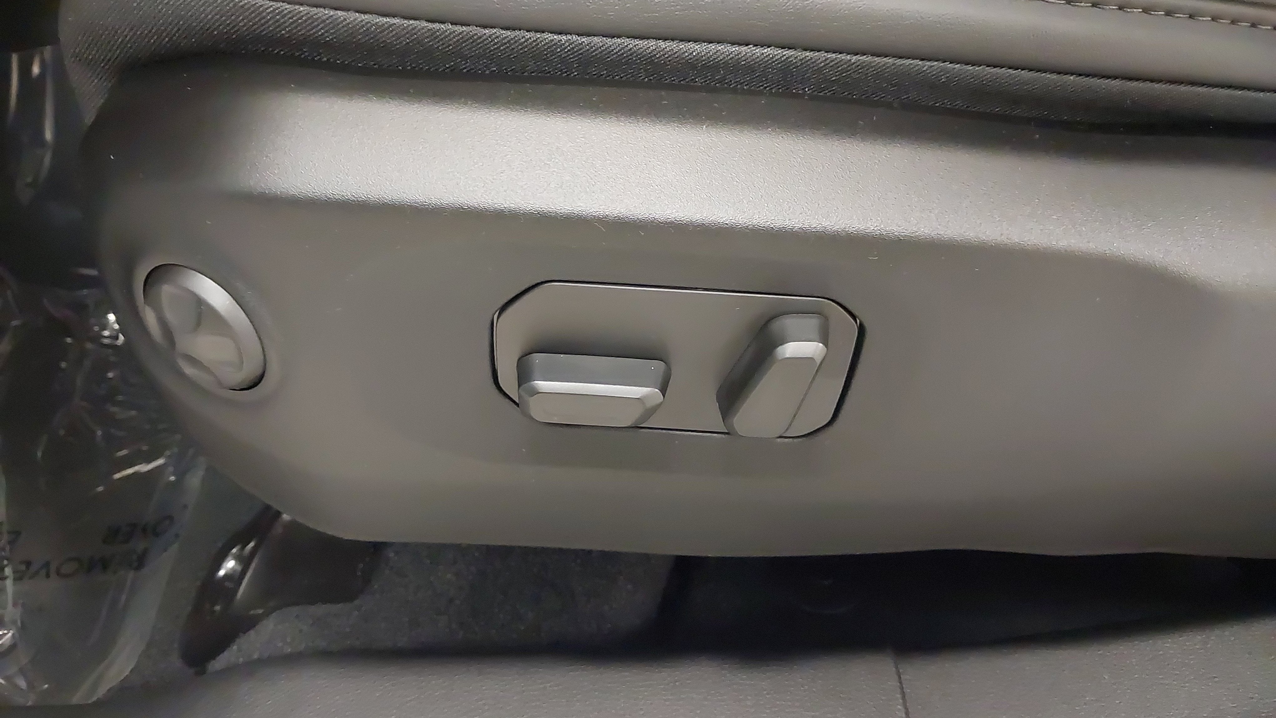 2027 Jeep Wrangler WRANGLER 4-DOOR RUBICON X