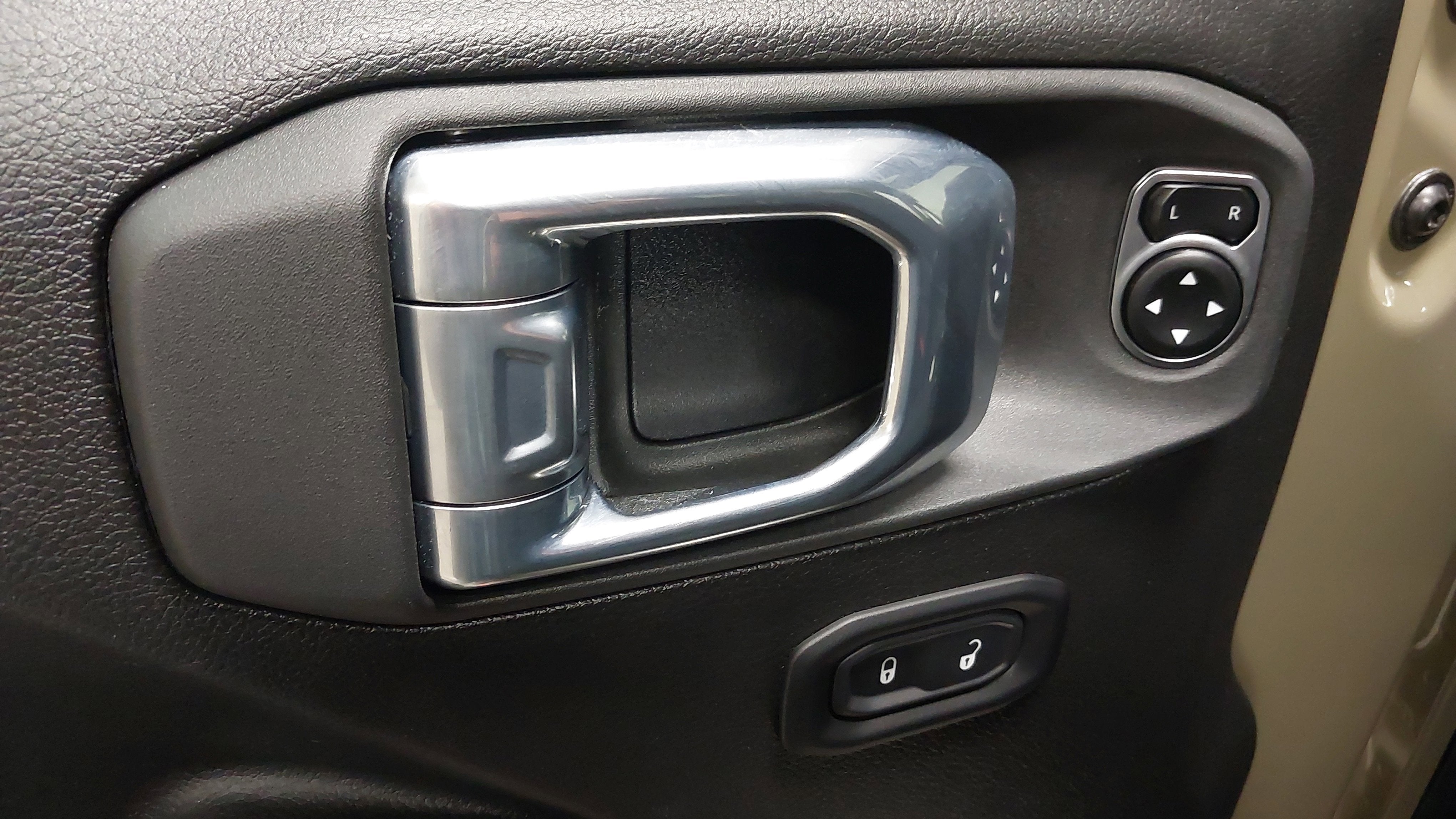 2025 Jeep Wrangler 4-Door Rubicon 4x4