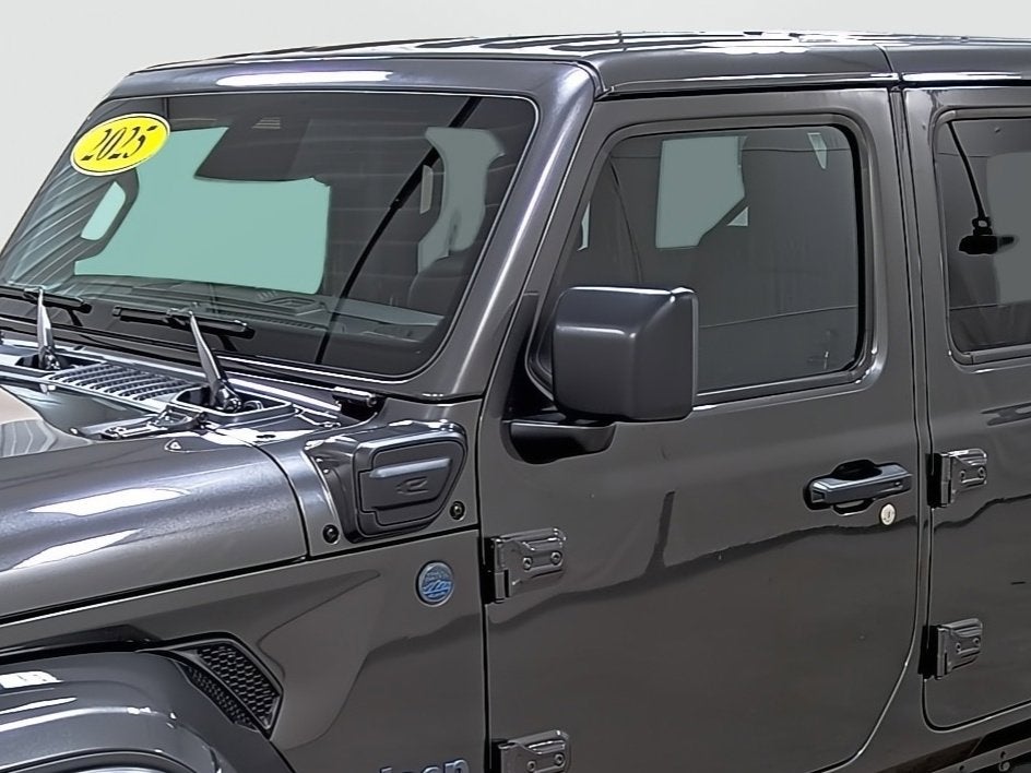 2025 Jeep Wrangler 4xe Sahara 4xe
