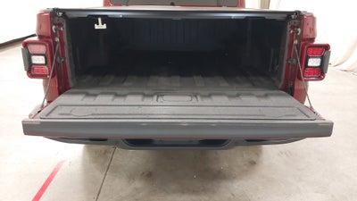 2022 Jeep Gladiator Overland 4x4