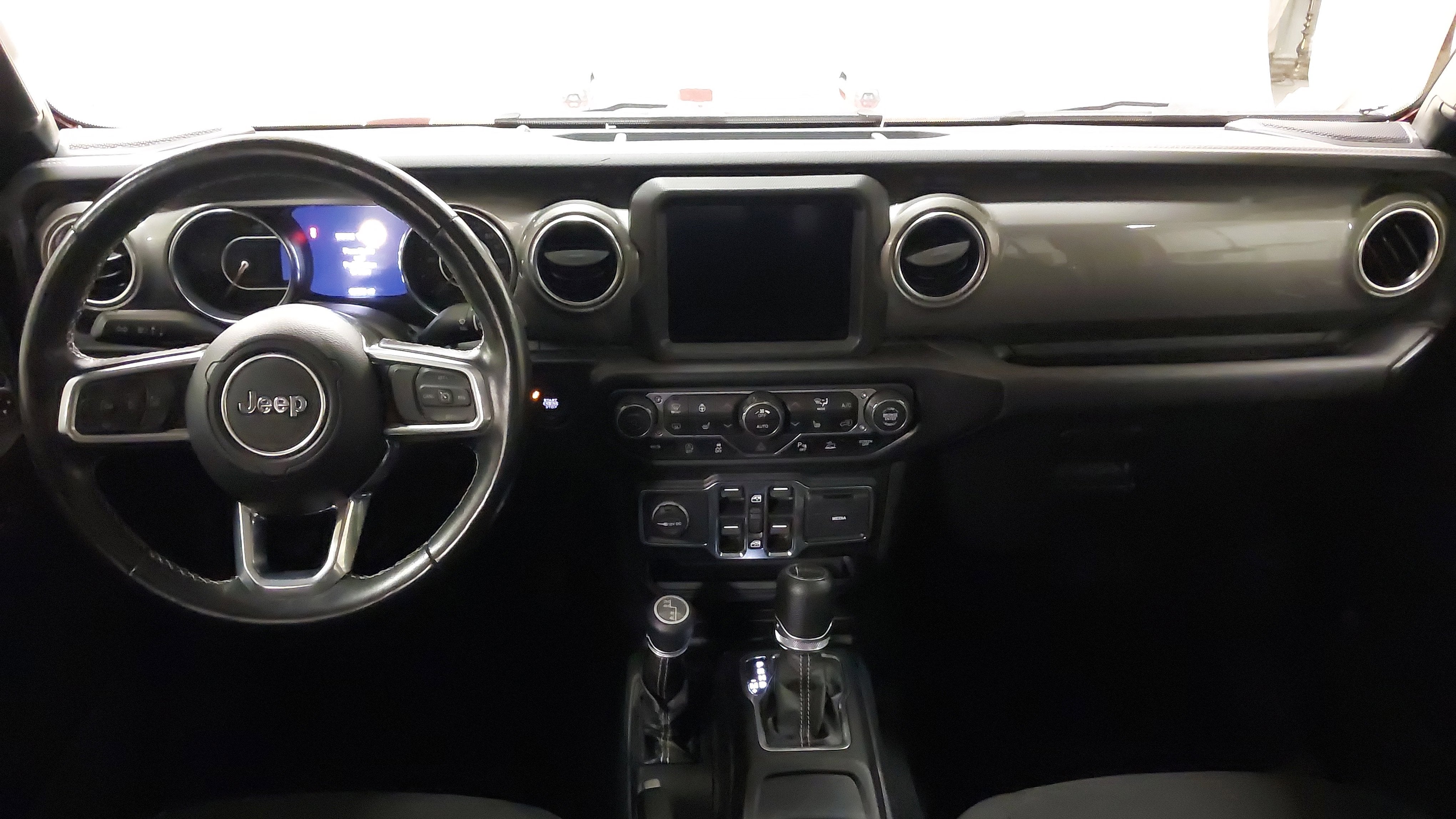 2022 Jeep Gladiator Overland 4x4