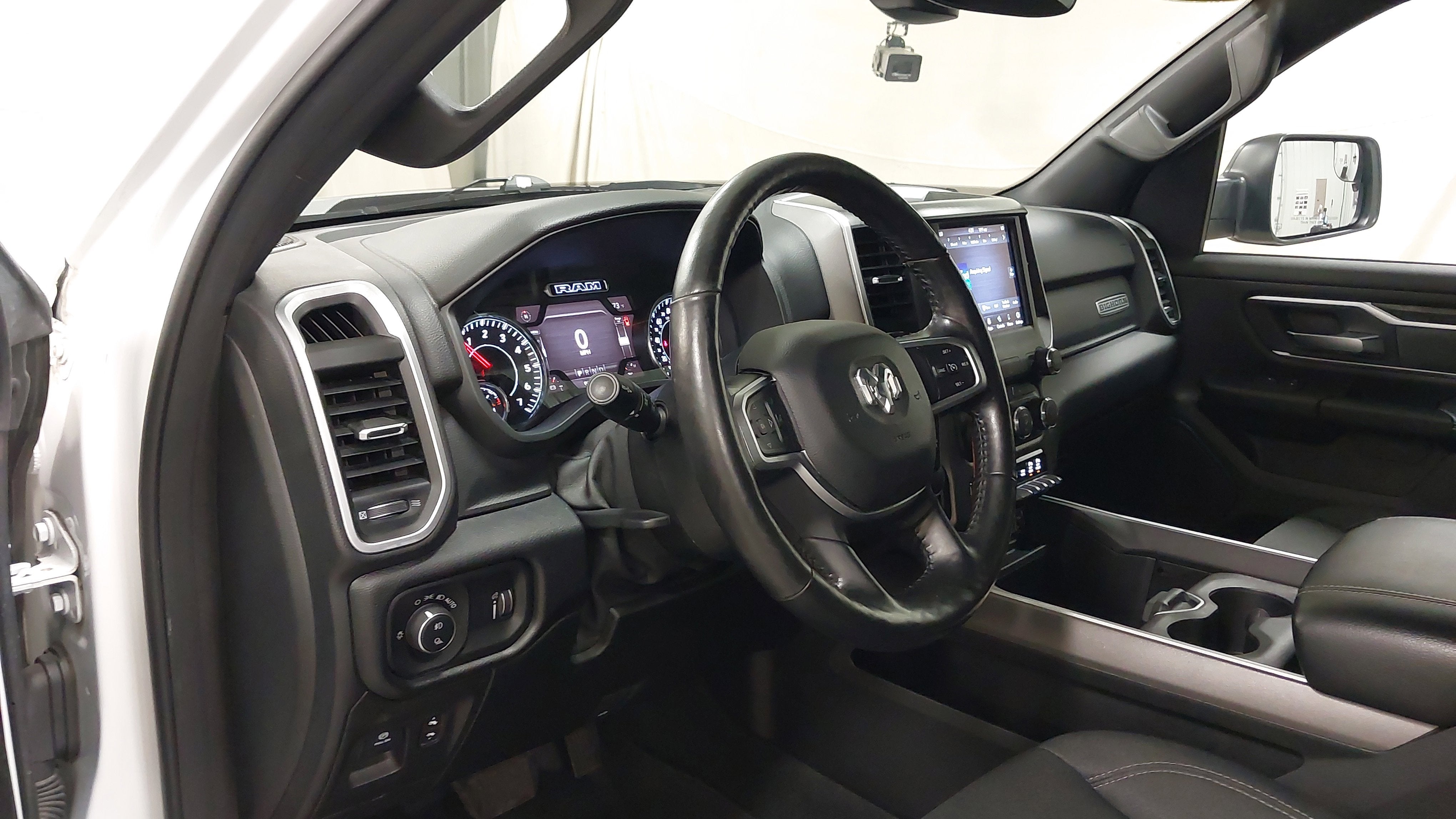 2020 RAM 1500 Big Horn Crew Cab 4x4 5'7' Box