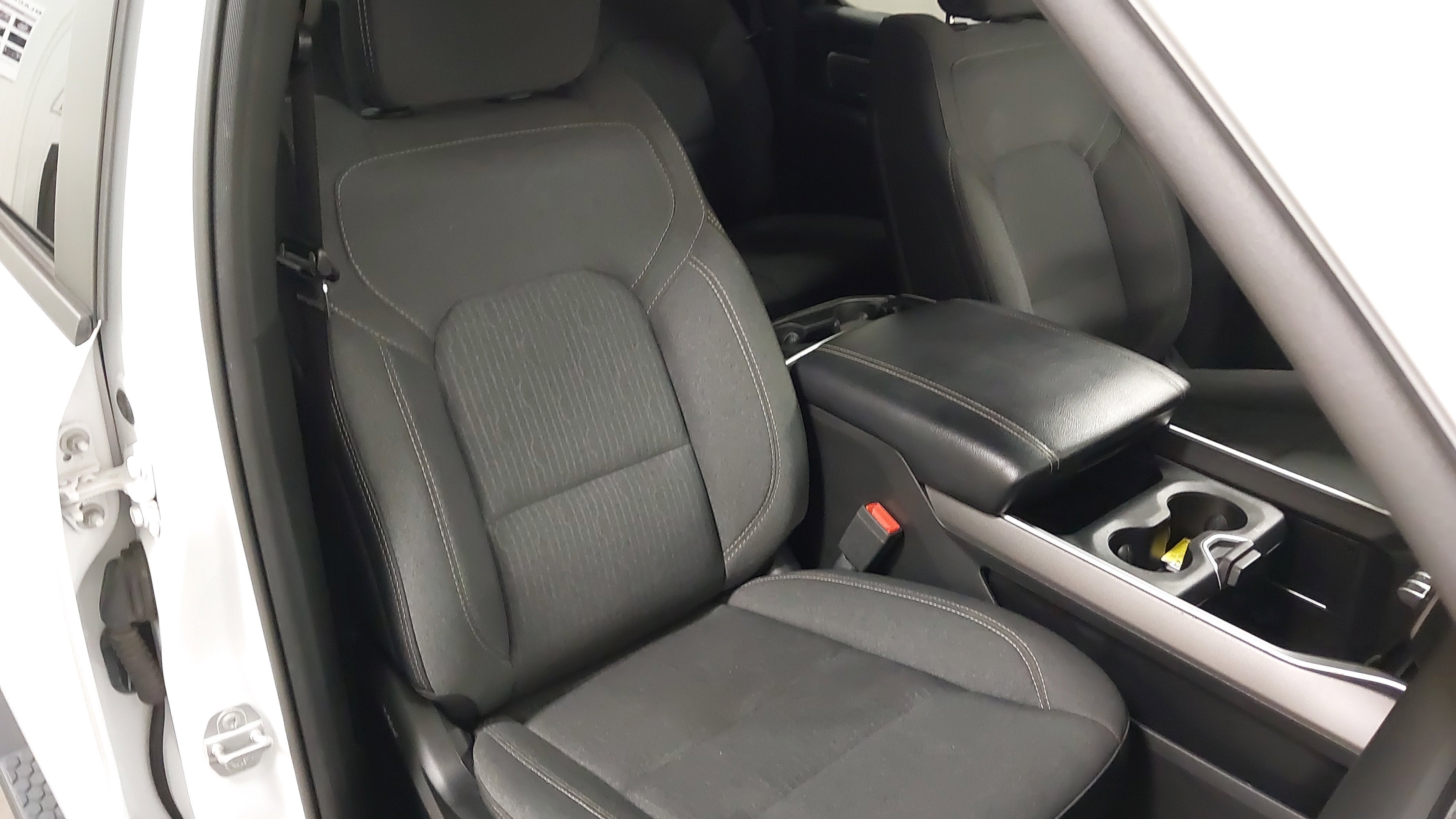 2020 RAM 1500 Big Horn Crew Cab 4x4 5'7' Box