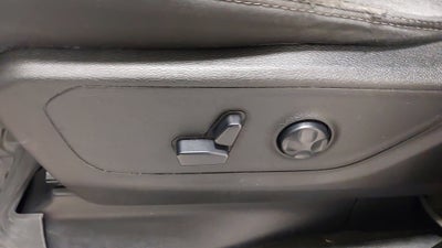 2020 RAM 1500 Big Horn Crew Cab 4x4 5'7' Box