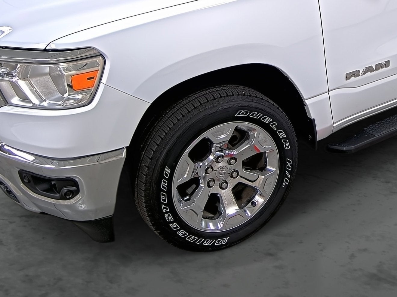 2020 RAM 1500 Big Horn Crew Cab 4x4 5'7' Box