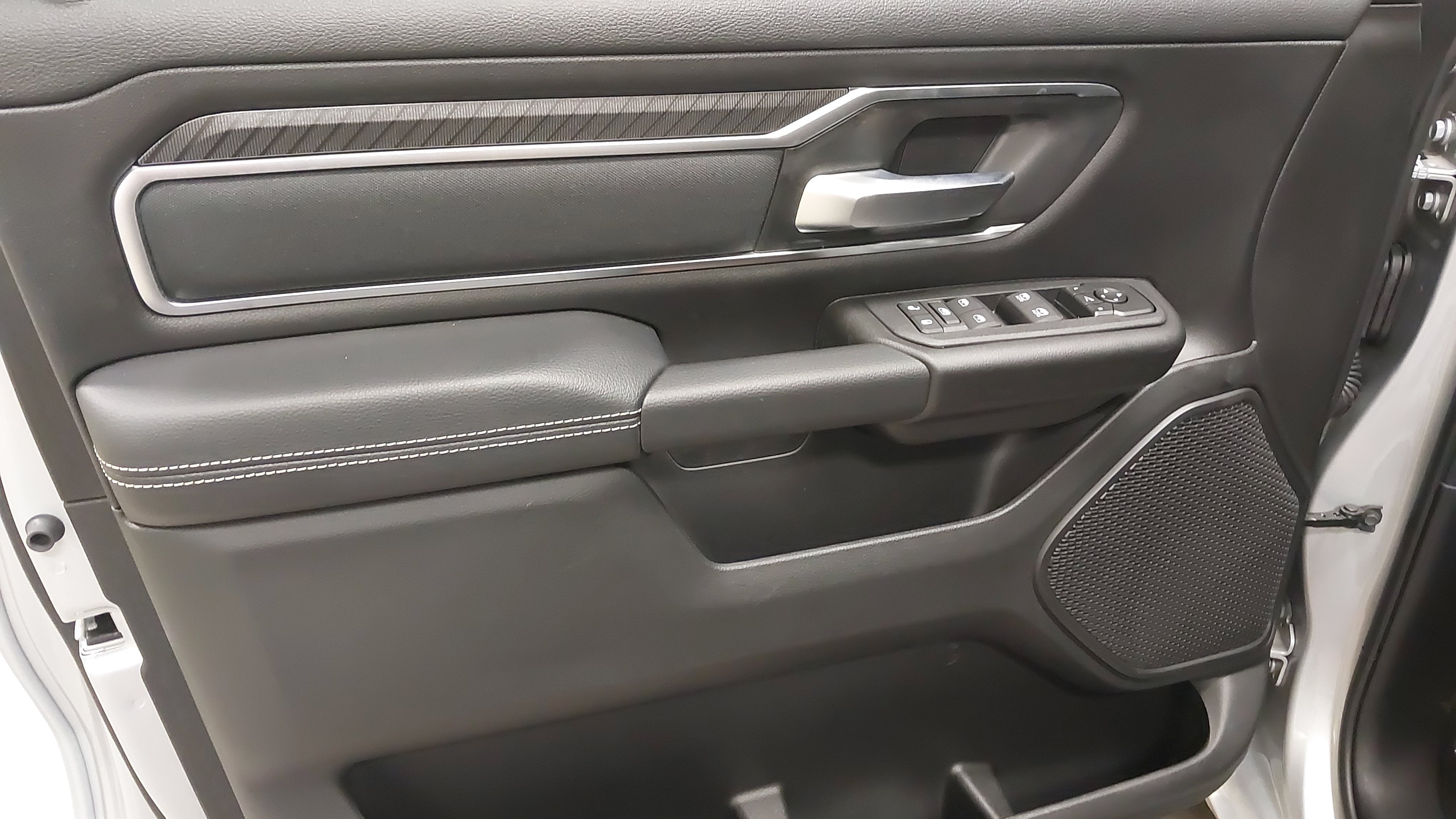 2026 RAM 1500 Big Horn/Lone Star - Photo 24