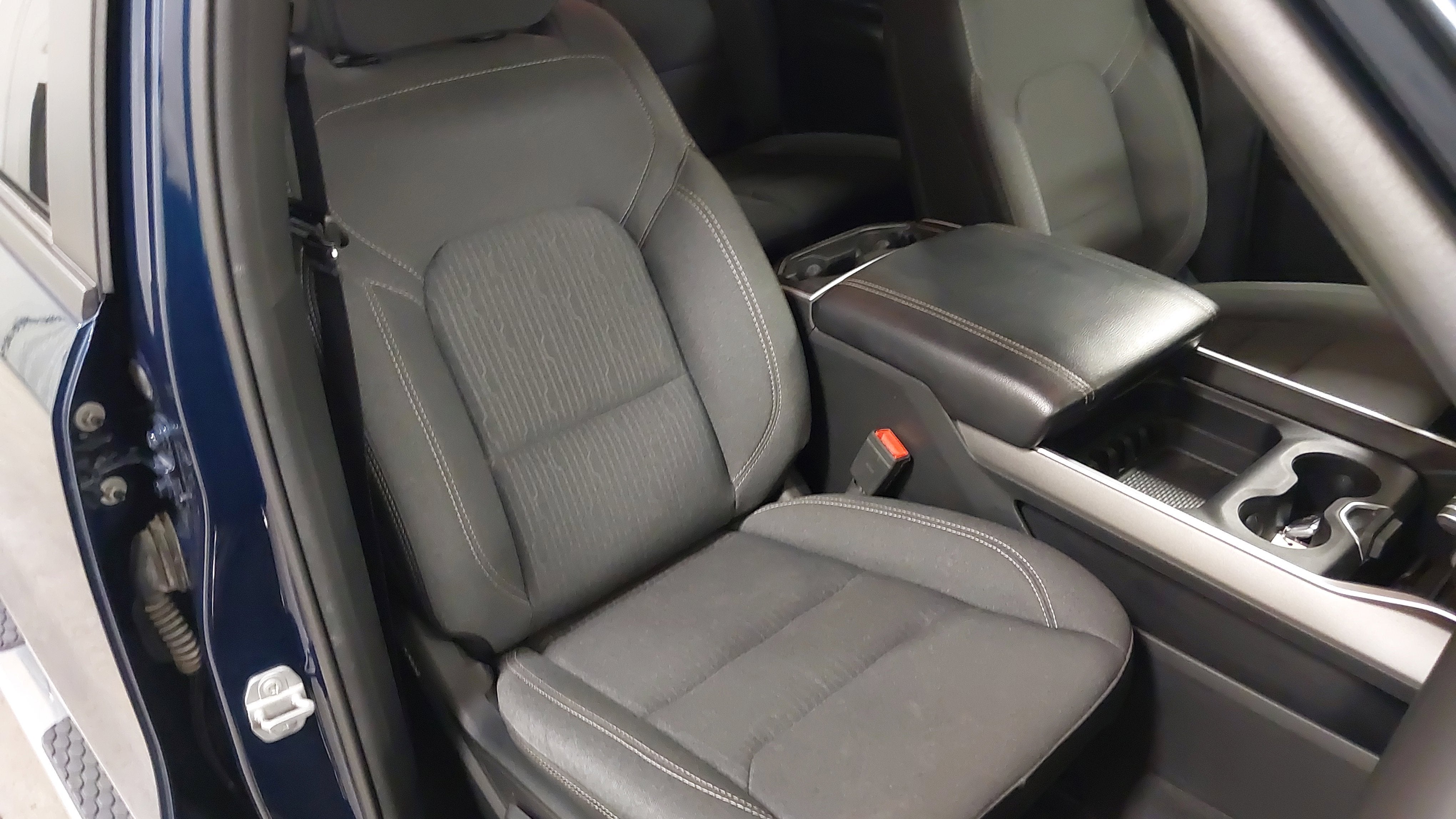 2021 RAM 1500 Big Horn Crew Cab 4x4 5'7' Box