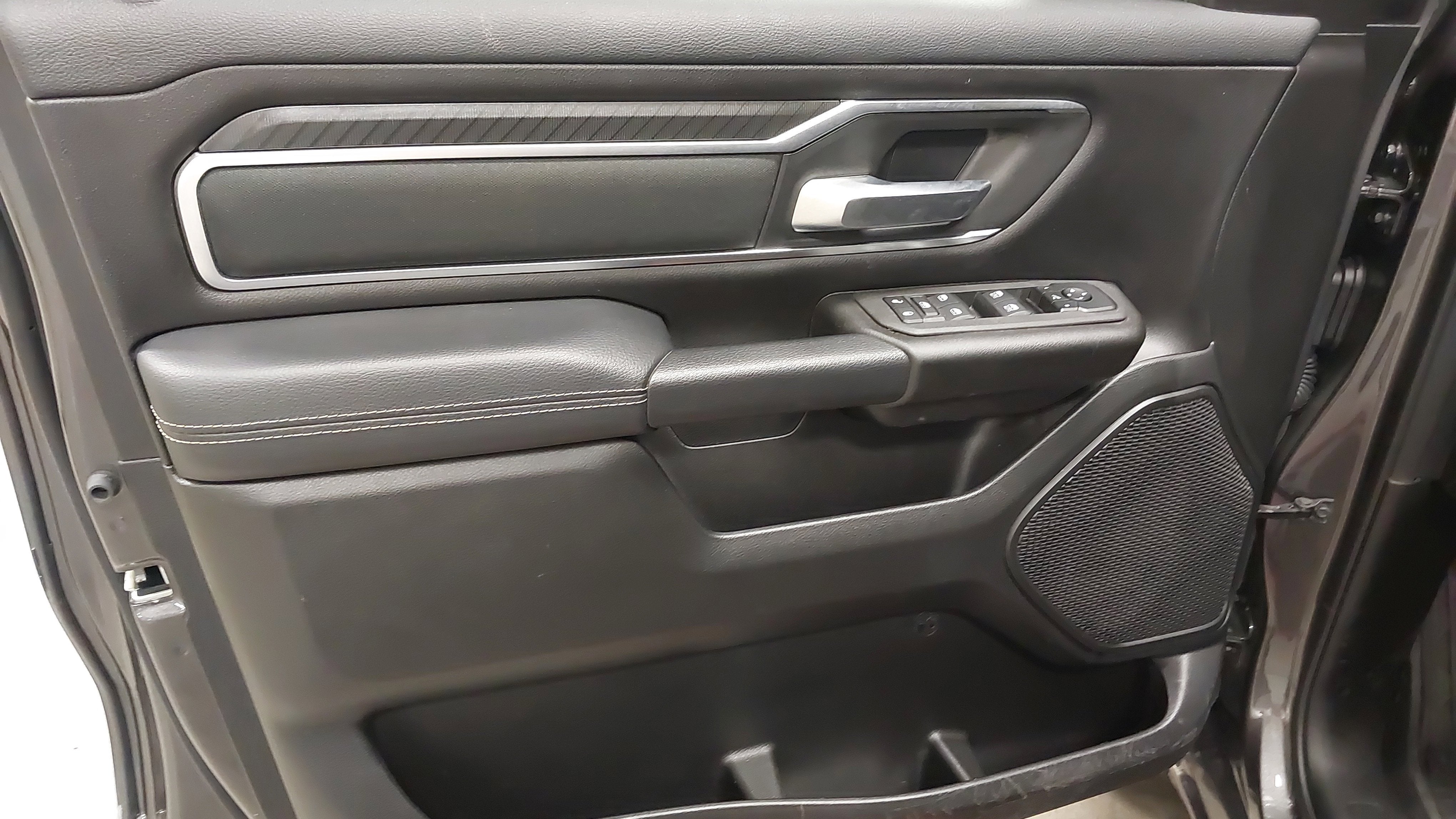 2026 RAM 1500 Big Horn Crew Cab 4x4 5'7' Box