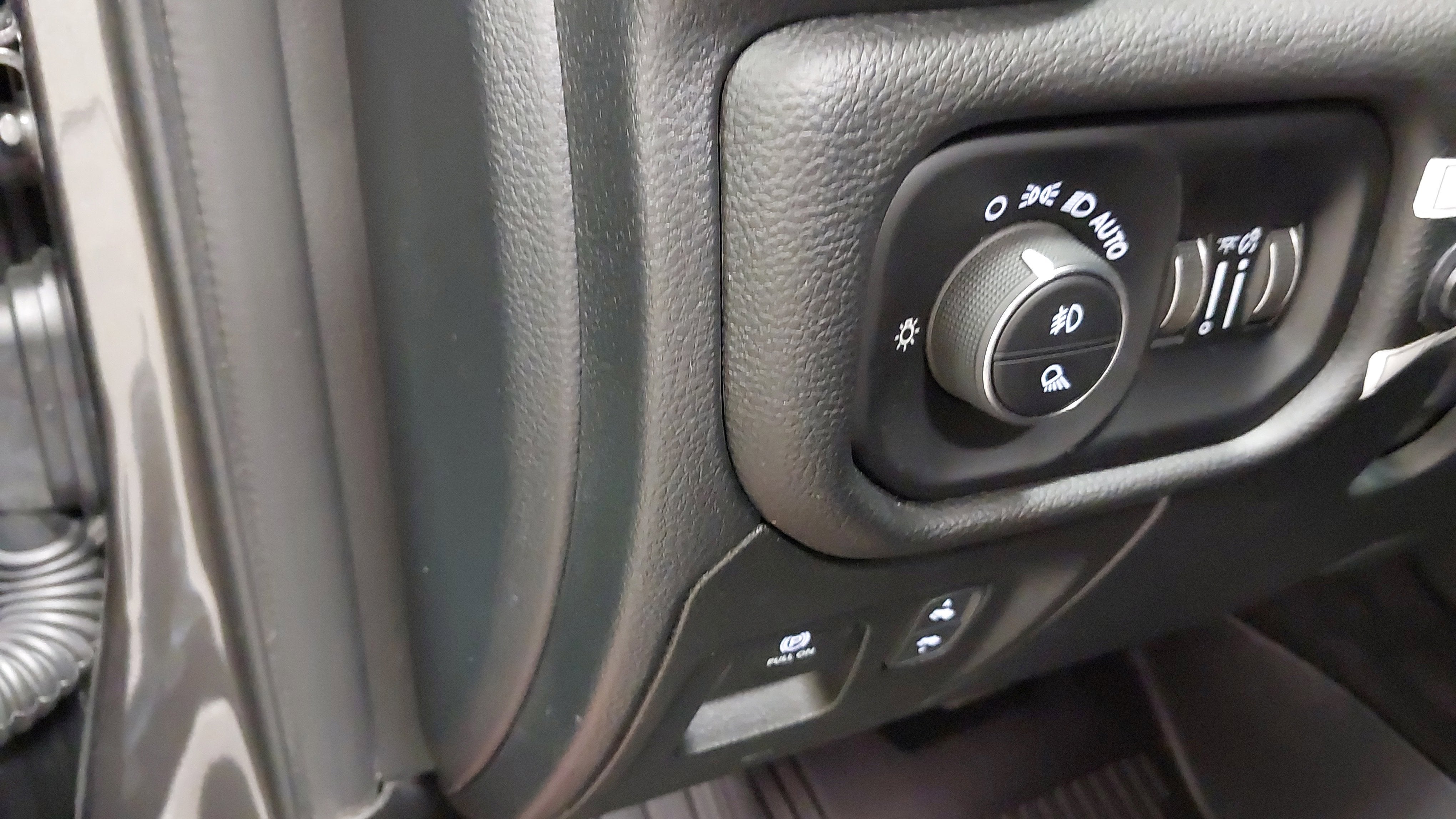 2026 RAM 1500 Big Horn Crew Cab 4x4 5'7' Box