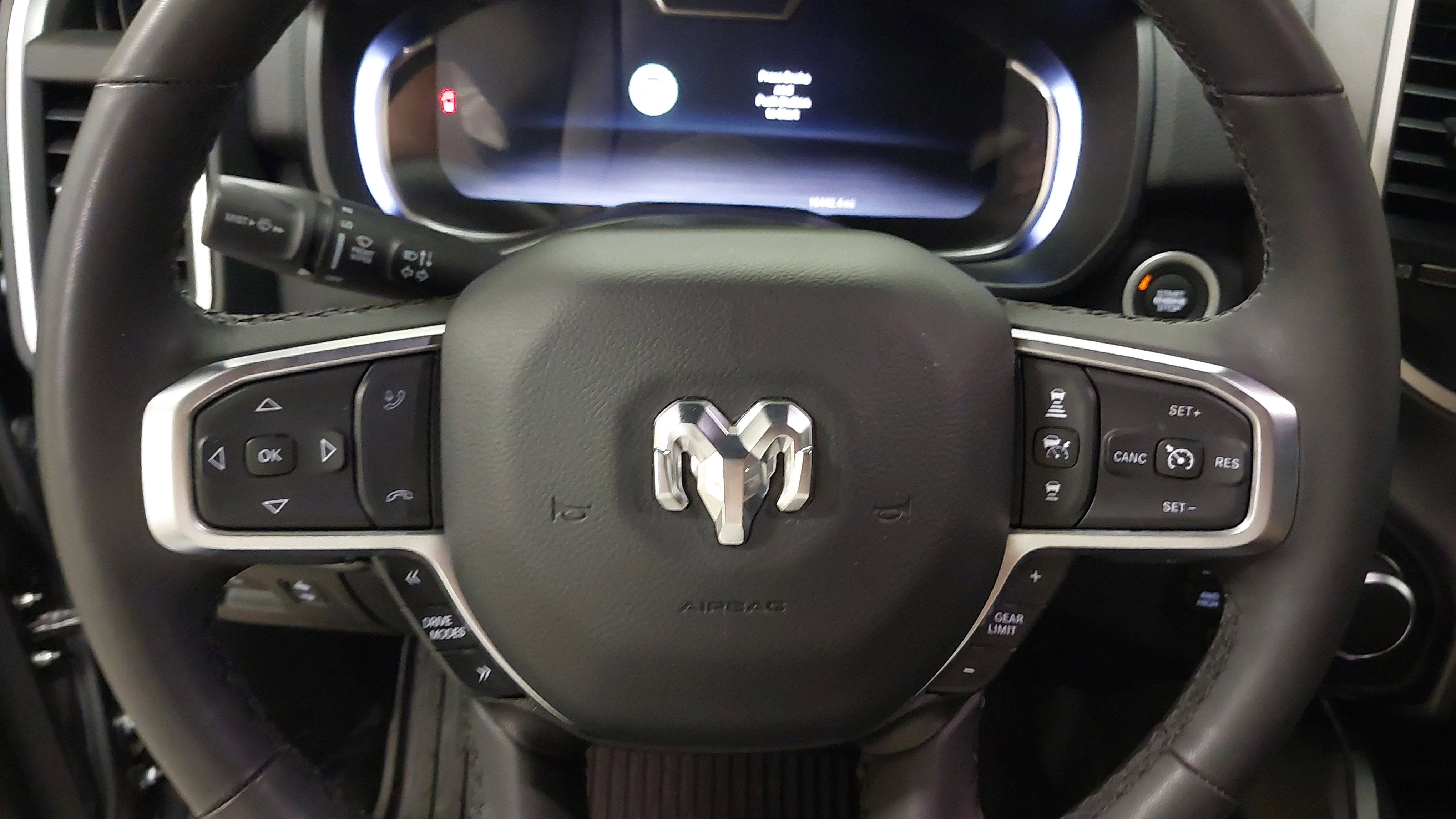 2026 RAM 1500 Big Horn Crew Cab 4x4 5'7' Box
