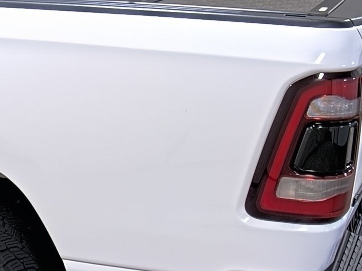 2020 RAM 1500 Big Horn Crew Cab 4x4 5'7' Box