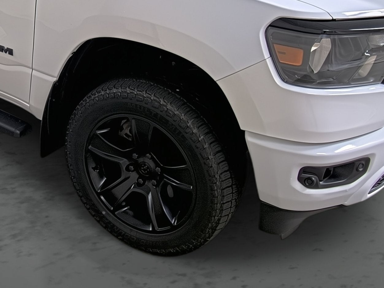 2020 RAM 1500 Big Horn Crew Cab 4x4 5'7' Box