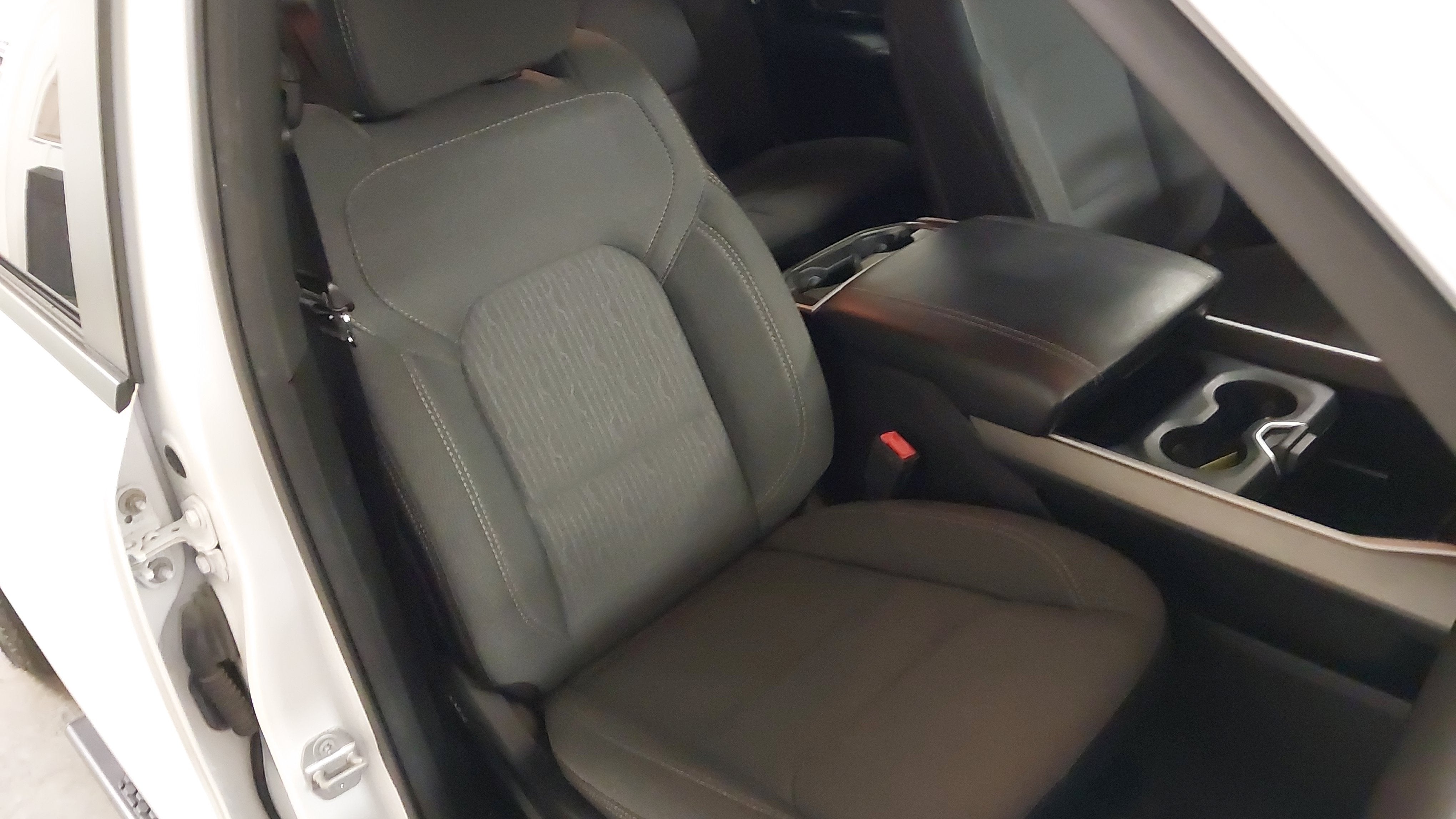 2020 RAM 1500 Big Horn Crew Cab 4x4 5'7' Box