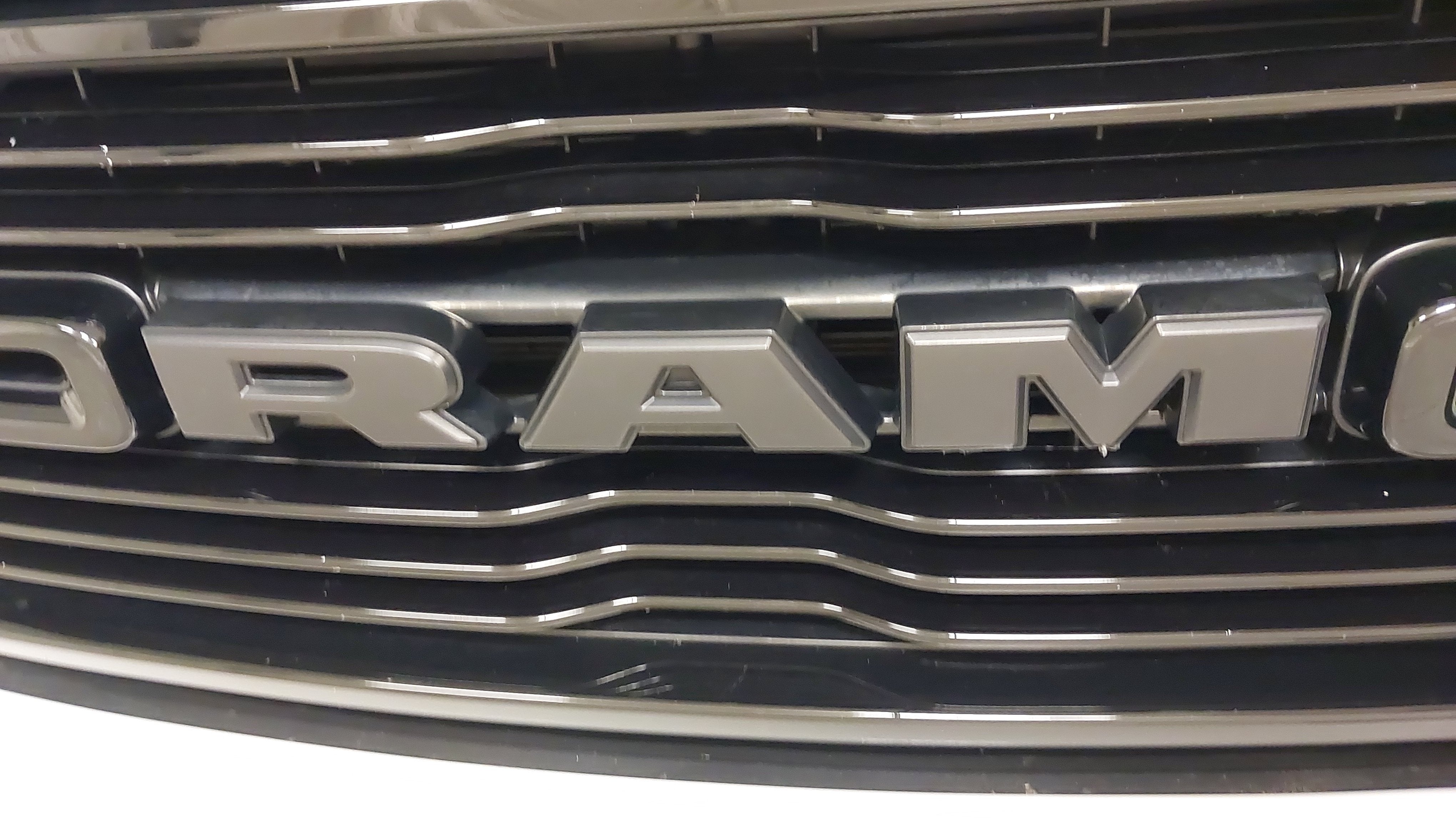 2020 RAM 1500 Big Horn Crew Cab 4x4 5'7' Box