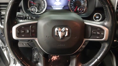 2020 RAM 1500 Big Horn Crew Cab 4x4 5'7' Box