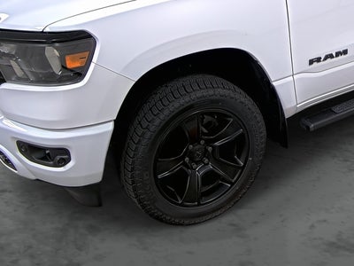 2020 RAM 1500 Big Horn Crew Cab 4x4 5'7' Box