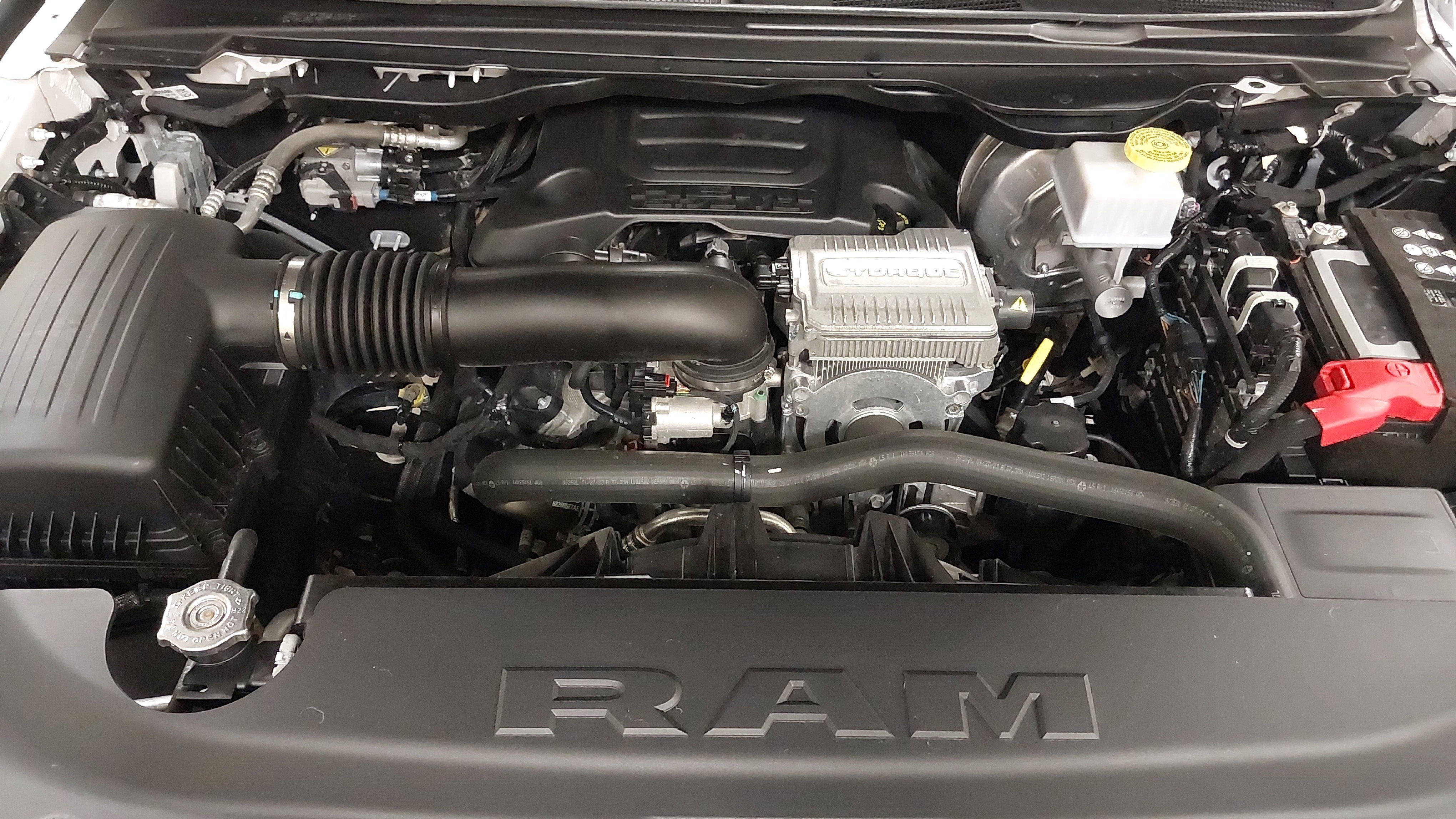 2023 RAM 1500 Limited Crew Cab 4x4 5'7' Box