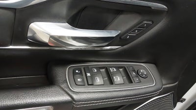 2022 RAM 1500 Laramie Crew Cab 4x4 5'7' Box