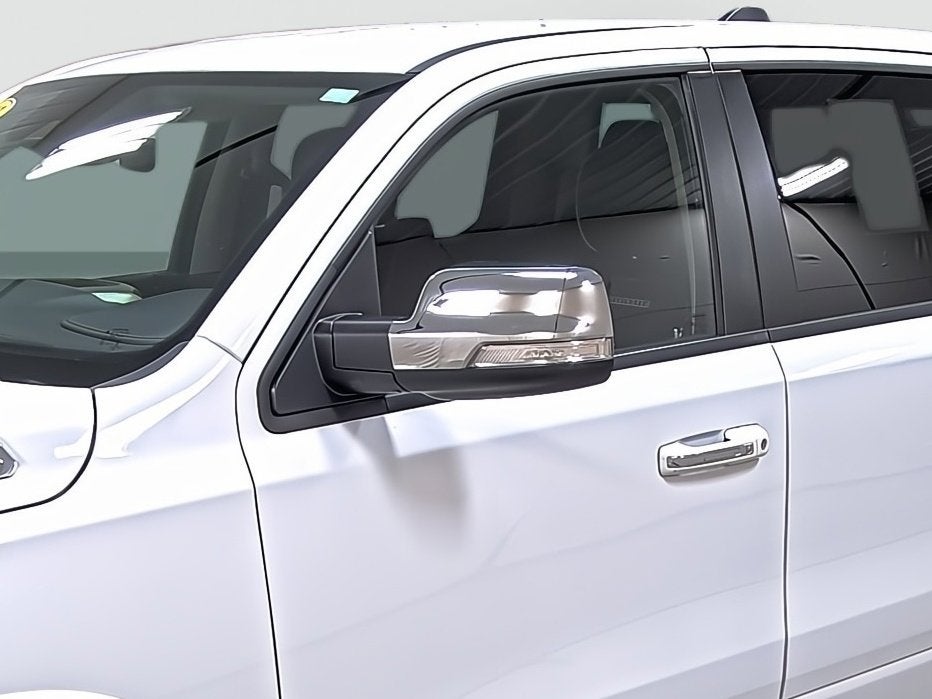 2022 RAM 1500 Laramie Crew Cab 4x4 5'7' Box