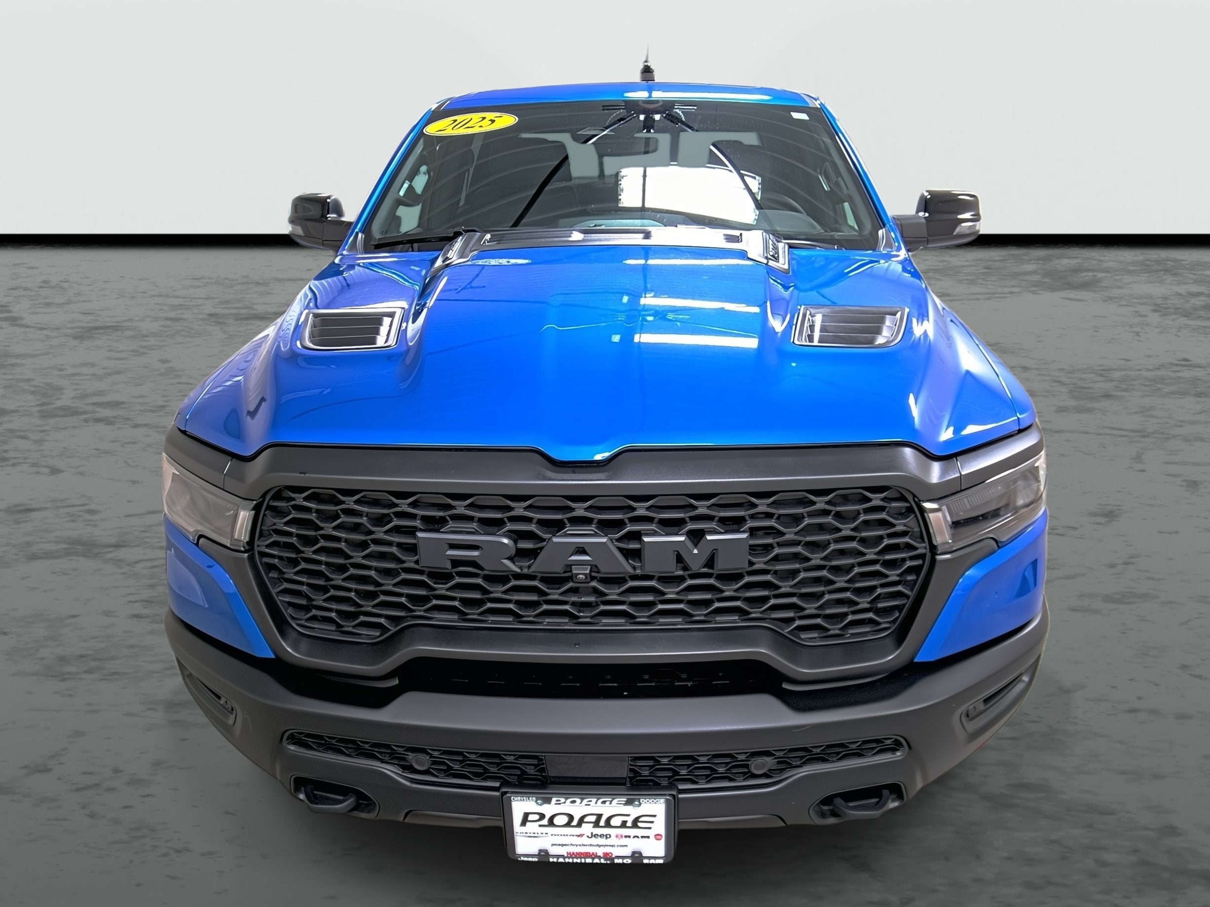 2025 RAM 1500 Rebel Crew Cab 4x4 5'7' Box