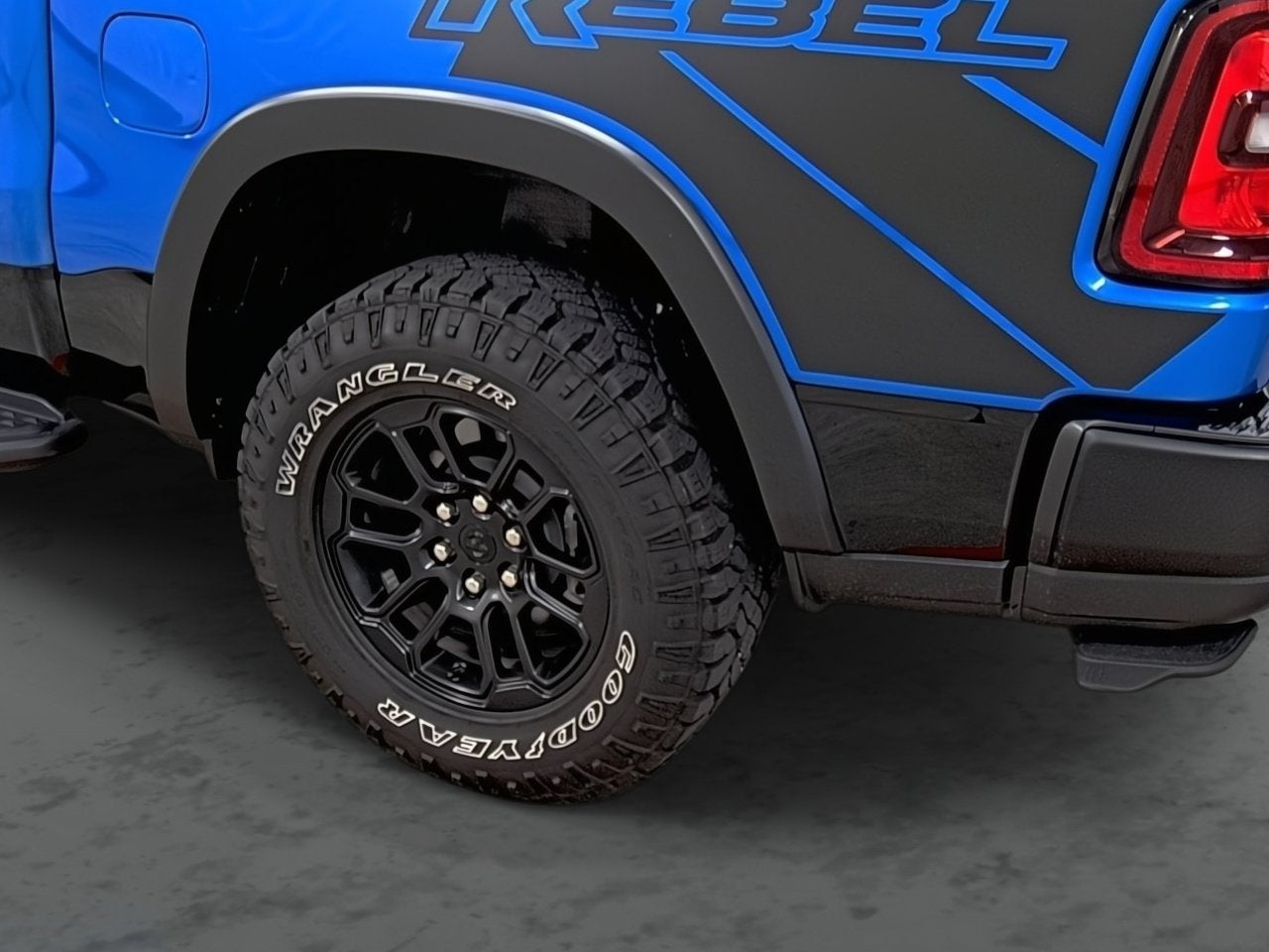 2025 RAM 1500 Rebel Crew Cab 4x4 5'7' Box