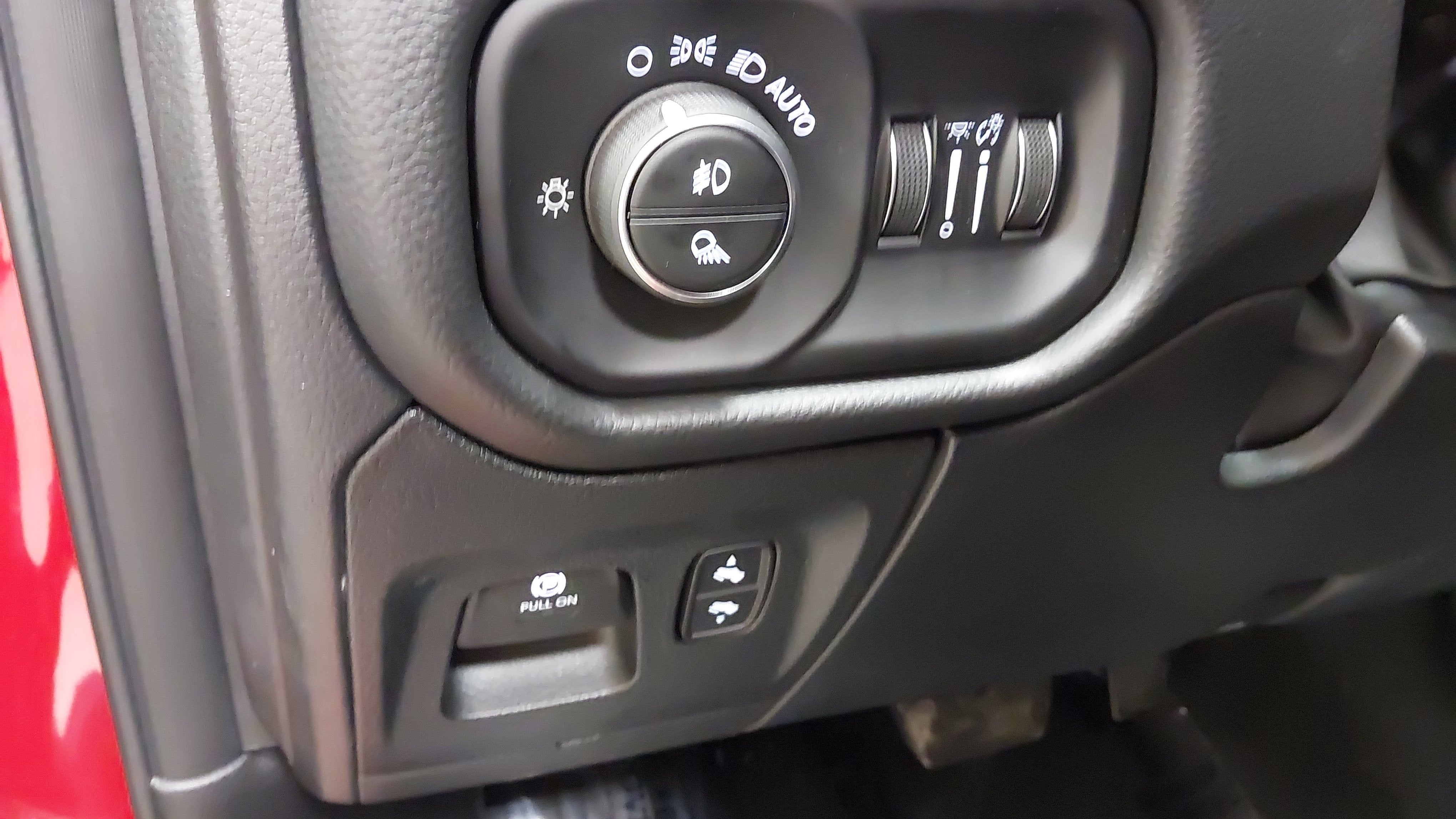 2027 RAM Ram 1500 RAM 1500 REBEL CREW CAB 4X4 5'7' BOX