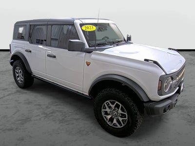 2023 Ford Bronco Base