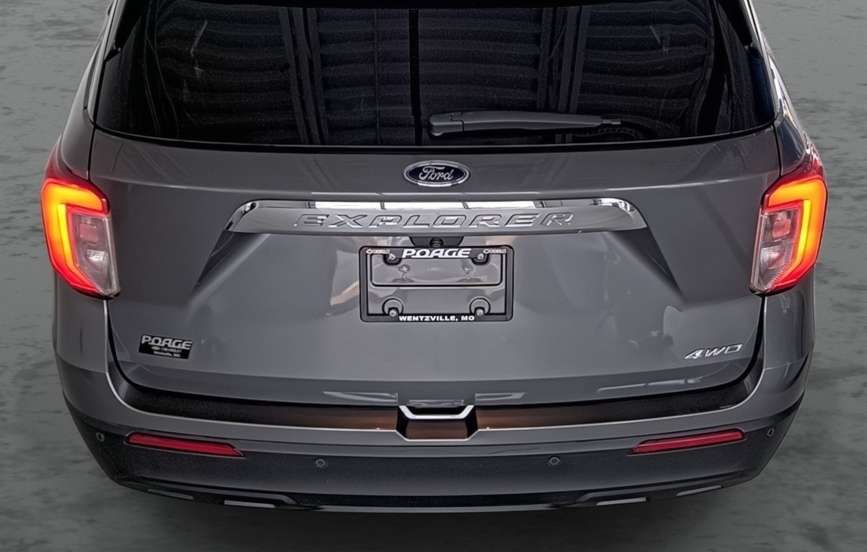 2023 Ford Explorer Base