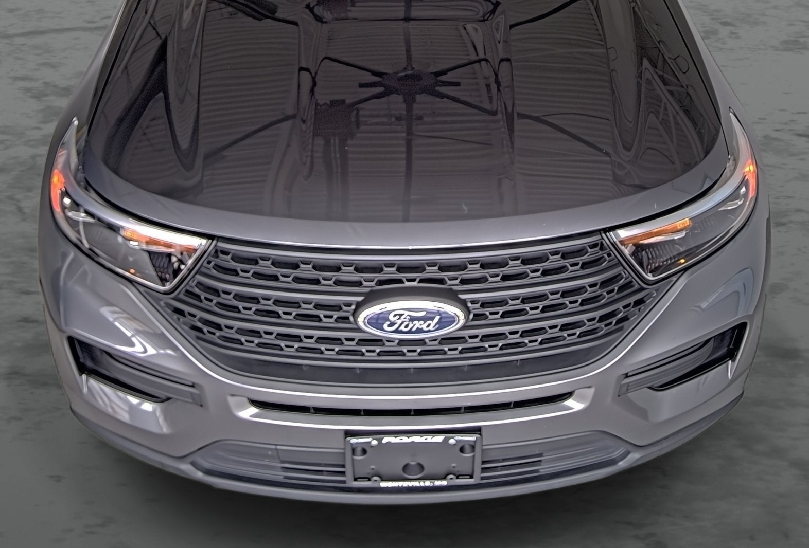 2023 Ford Explorer Base