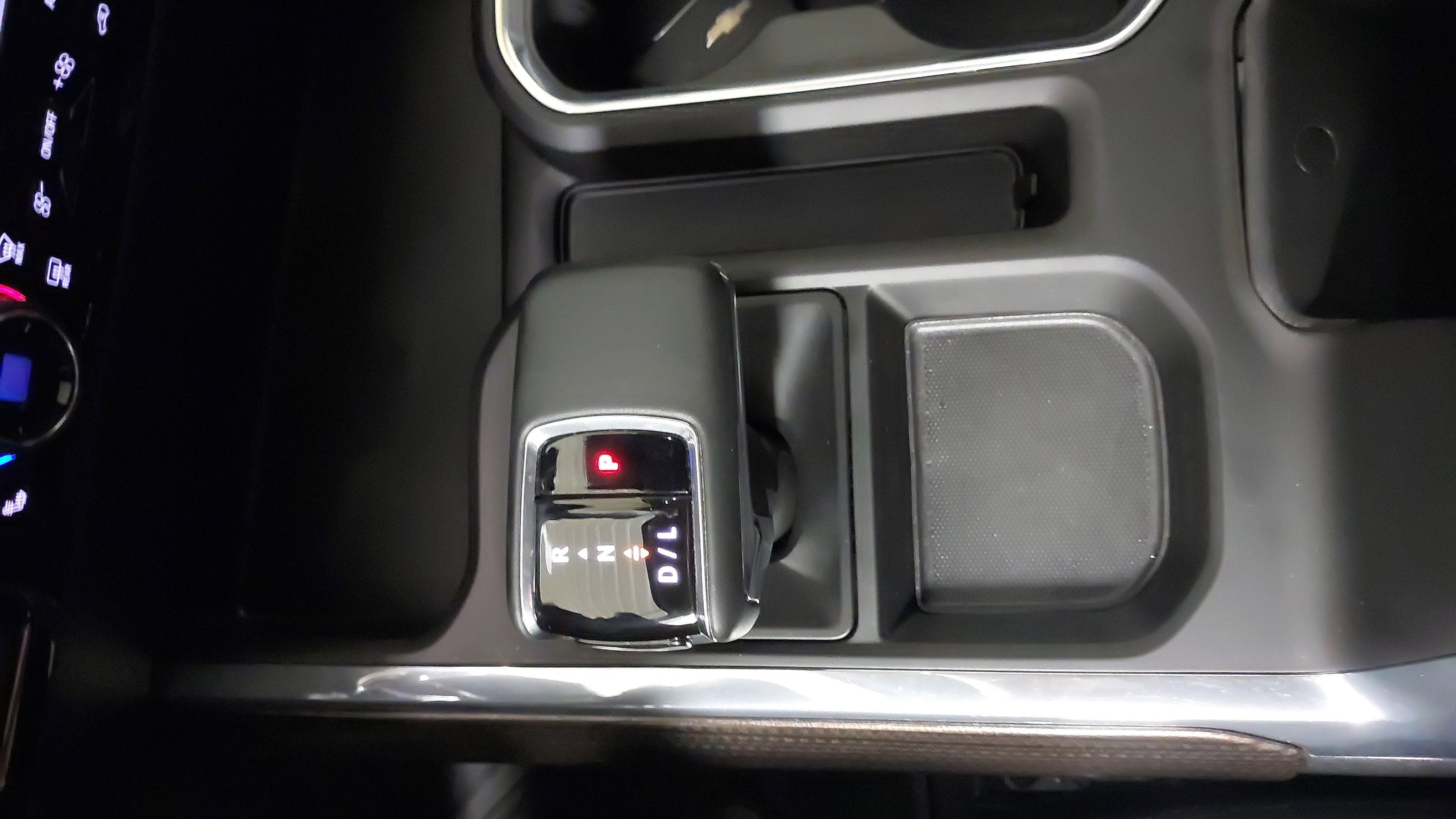 2024 Chevrolet Silverado 1500 4WD Crew Cab Short Bed RST