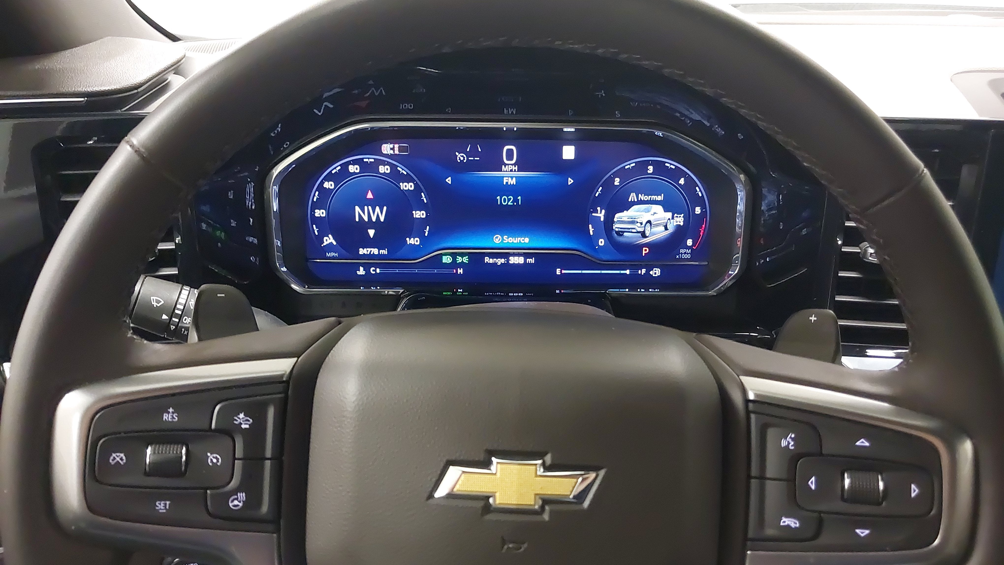 2024 Chevrolet Silverado 1500 4WD Crew Cab Short Bed LTZ