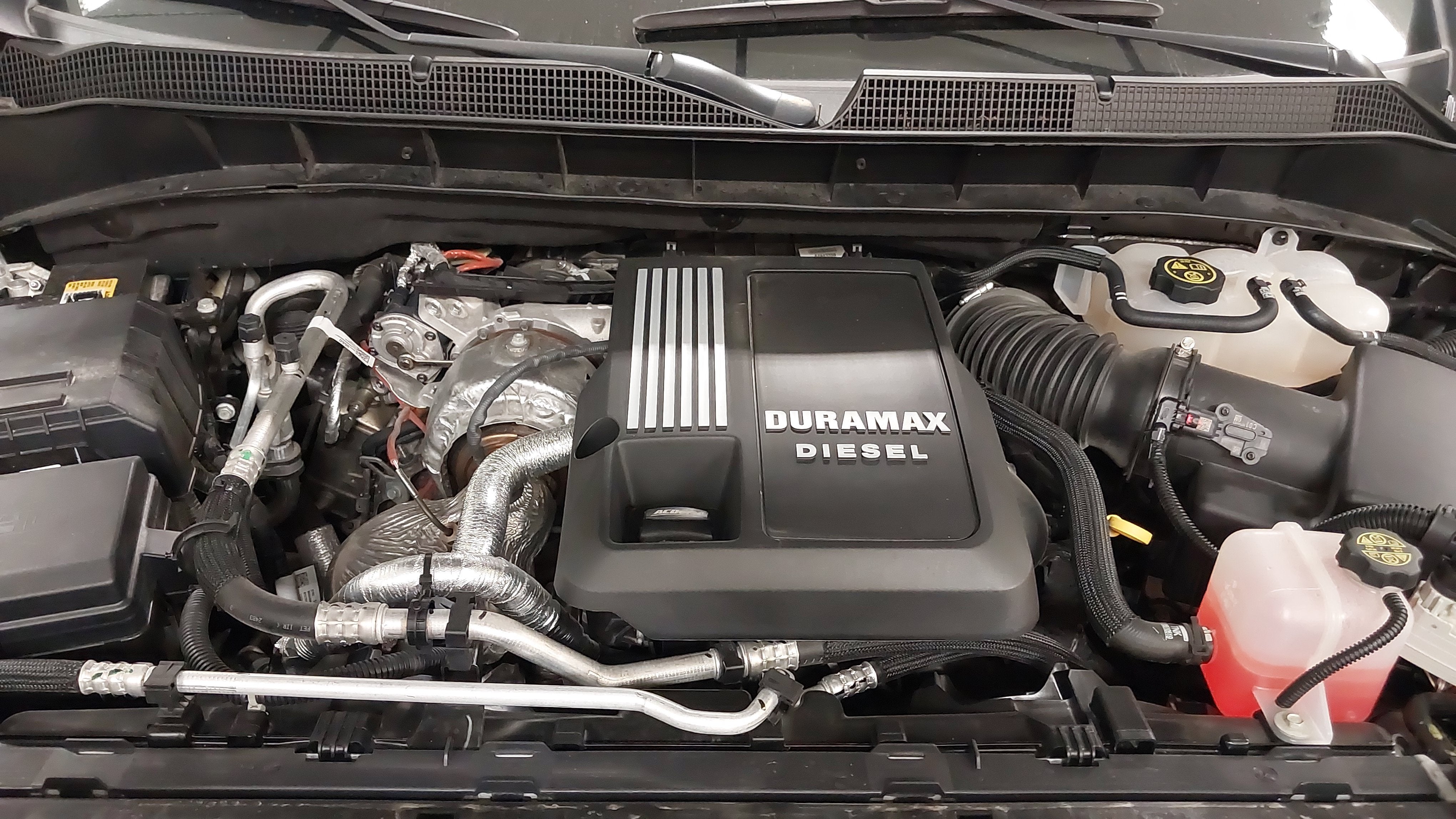 2024 Chevrolet Silverado 1500 4WD Crew Cab Short Bed LTZ