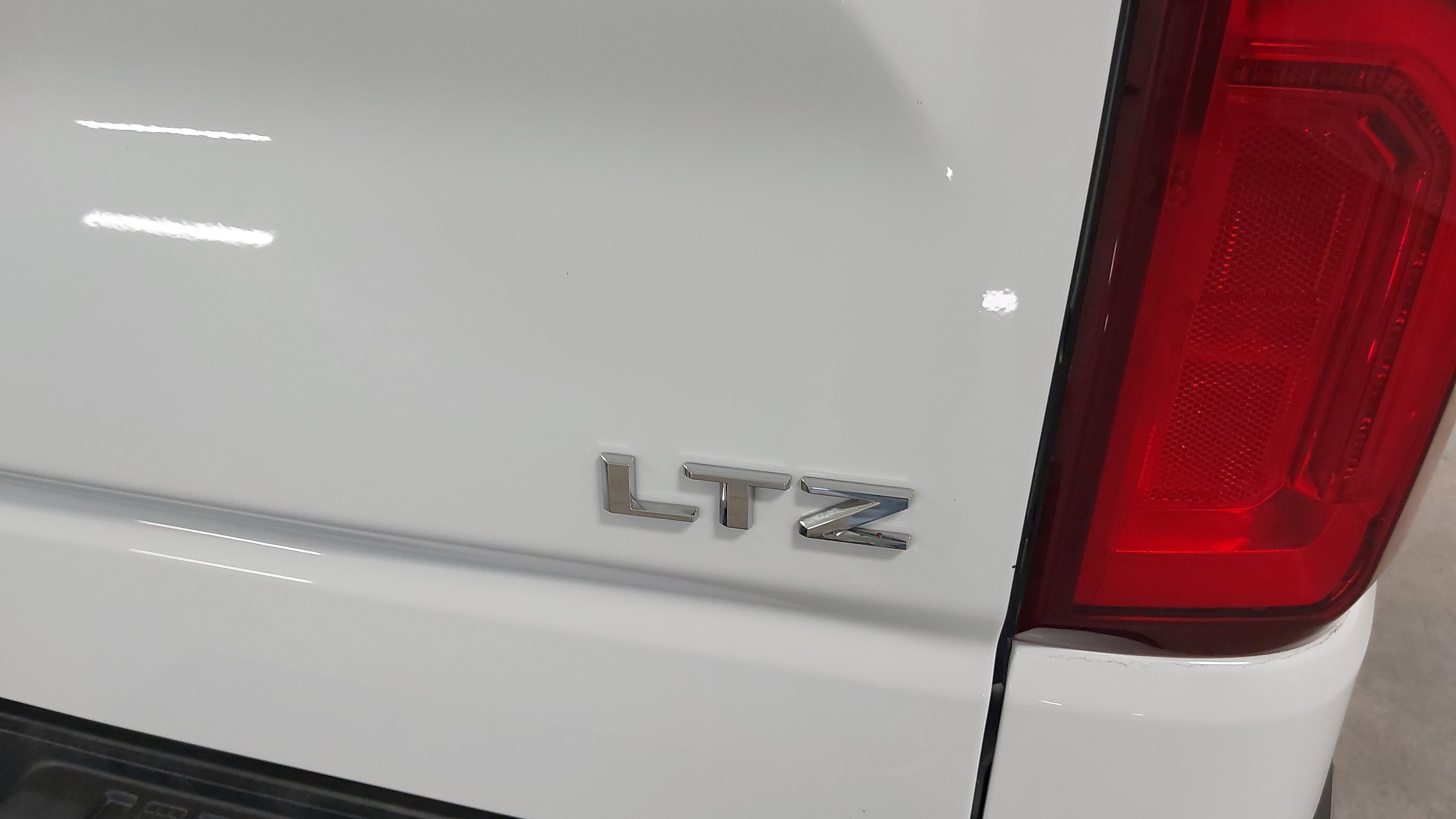 2024 Chevrolet Silverado 1500 4WD Crew Cab Short Bed LTZ