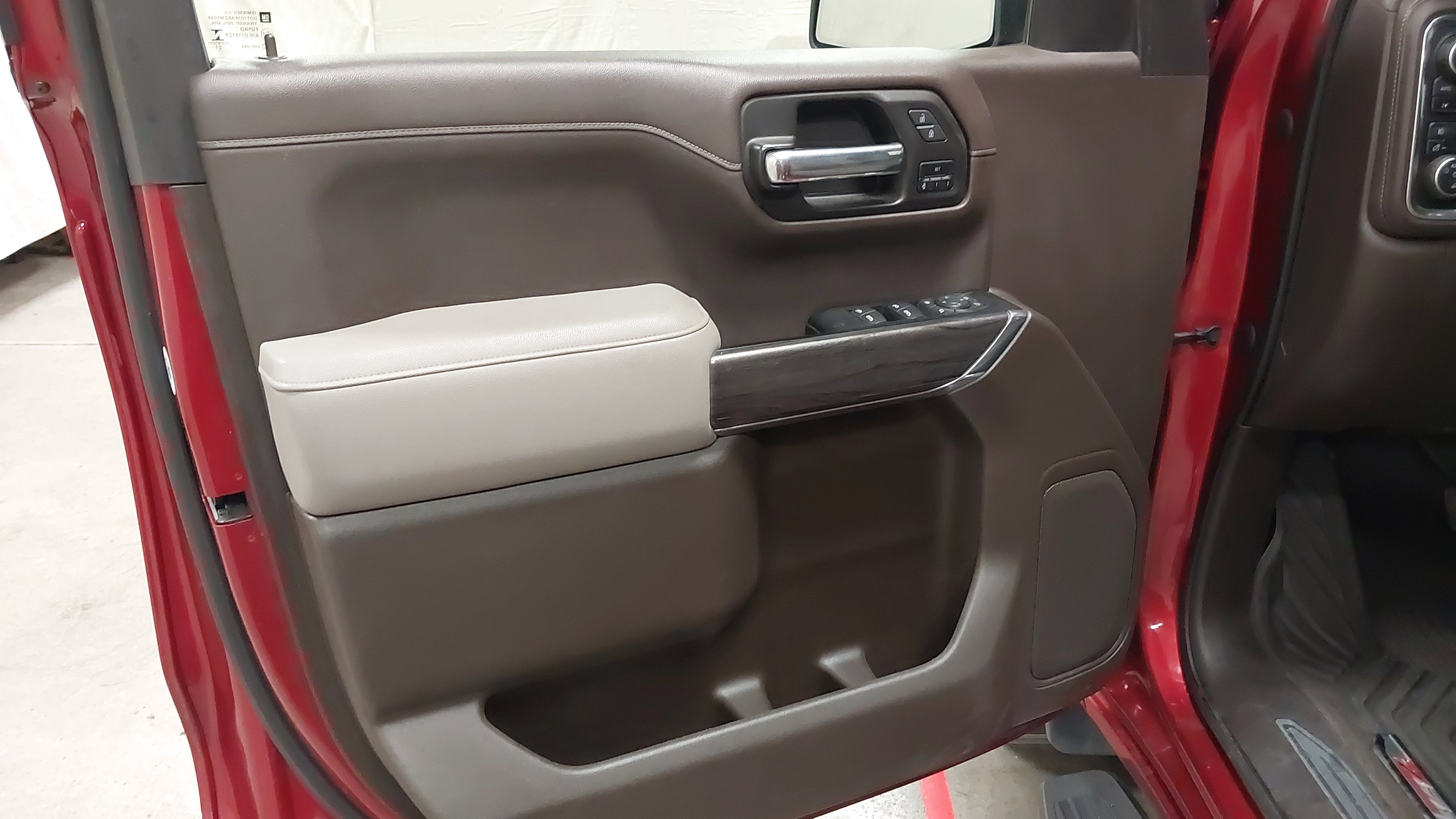 2022 Chevrolet Silverado 1500 LTD 4WD Crew Cab Short Bed LTZ