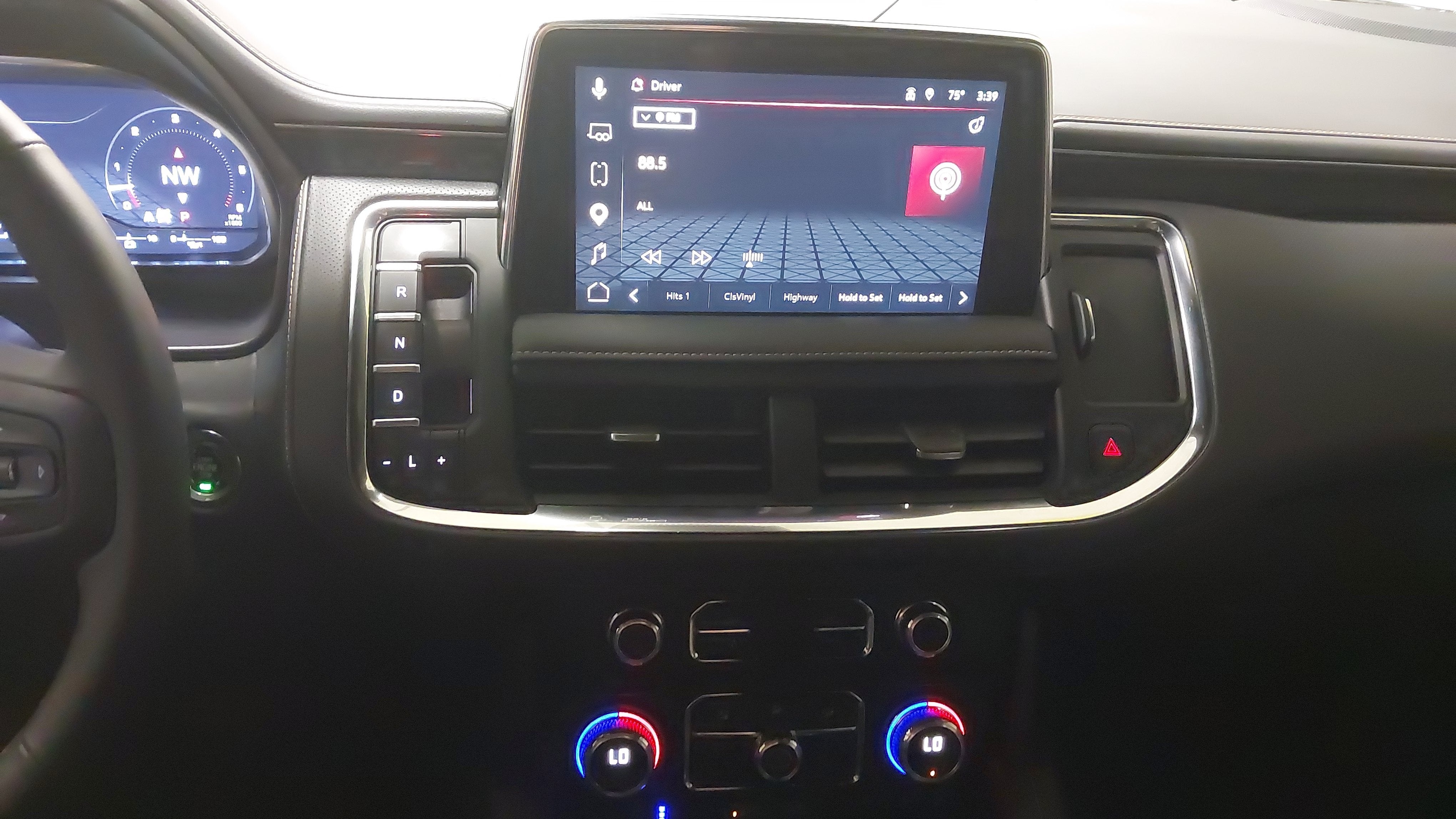 2023 GMC Yukon 4WD AT4