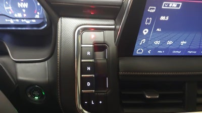 2023 GMC Yukon 4WD AT4